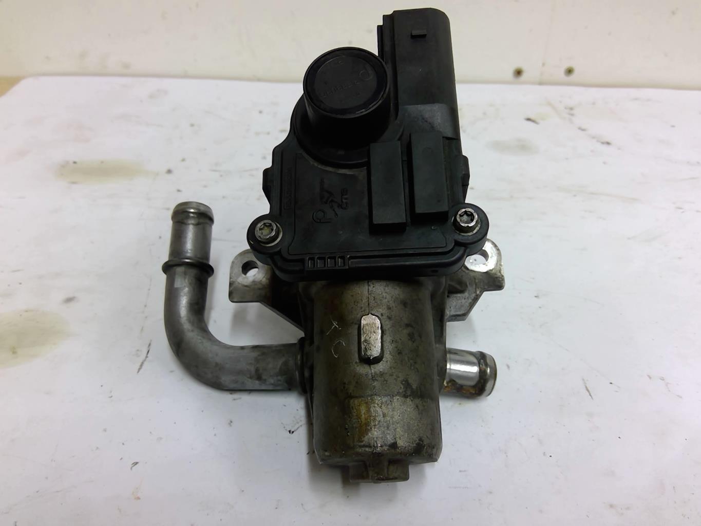 Vanne EGR RENAULT MEGANE 3 PHASE 1 Diesel - 1