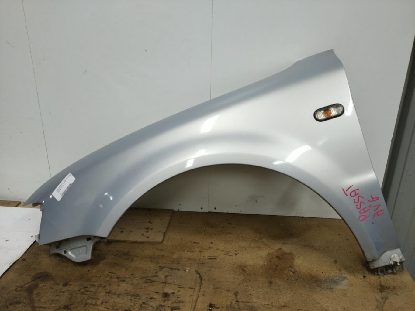 Aile avant gauche VOLKSWAGEN PASSAT 4 PHASE 2 Diesel - 1