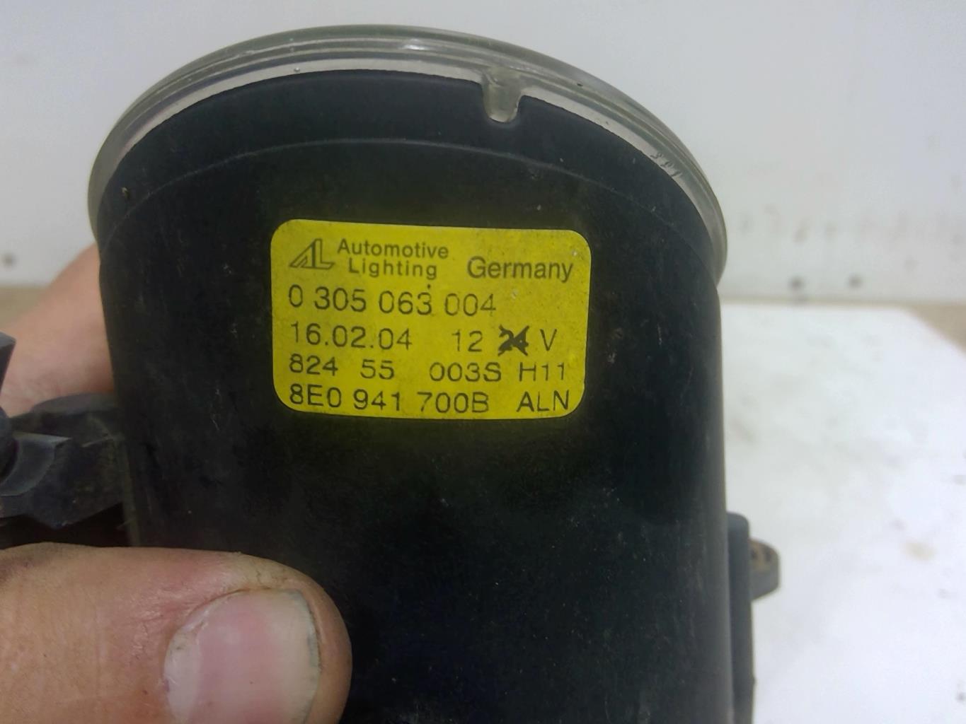 Anti brouillard gauche (feux) AUDI A4 2 AVANT PHASE 1 BREAK Diesel - 1
