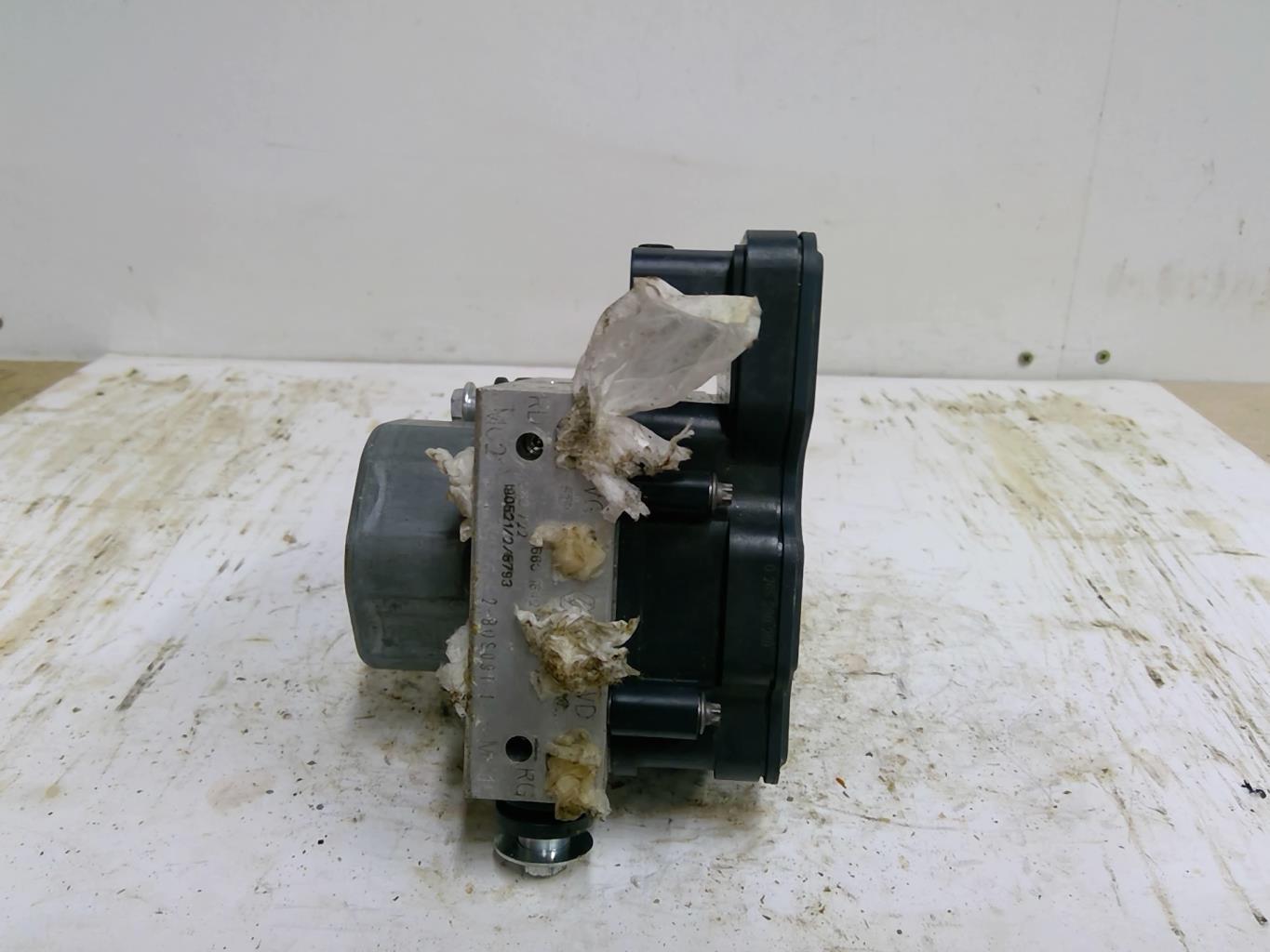 Bloc ABS (freins anti-blocage) RENAULT CAPTUR 1 PHASE 2 Essence - 1