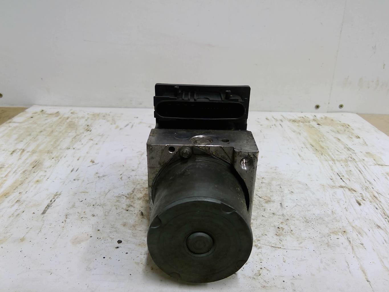 Bloc ABS (freins anti-blocage) RENAULT MEGANE 2 PHASE 1 Diesel - 1