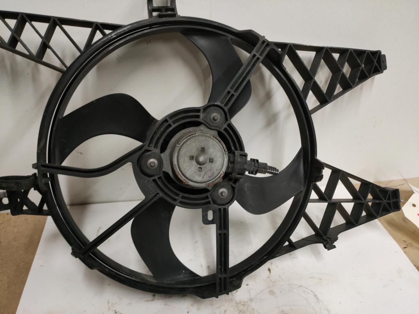 Ventilateur eau RENAULT TWINGO 2 PHASE 1 Diesel - 1