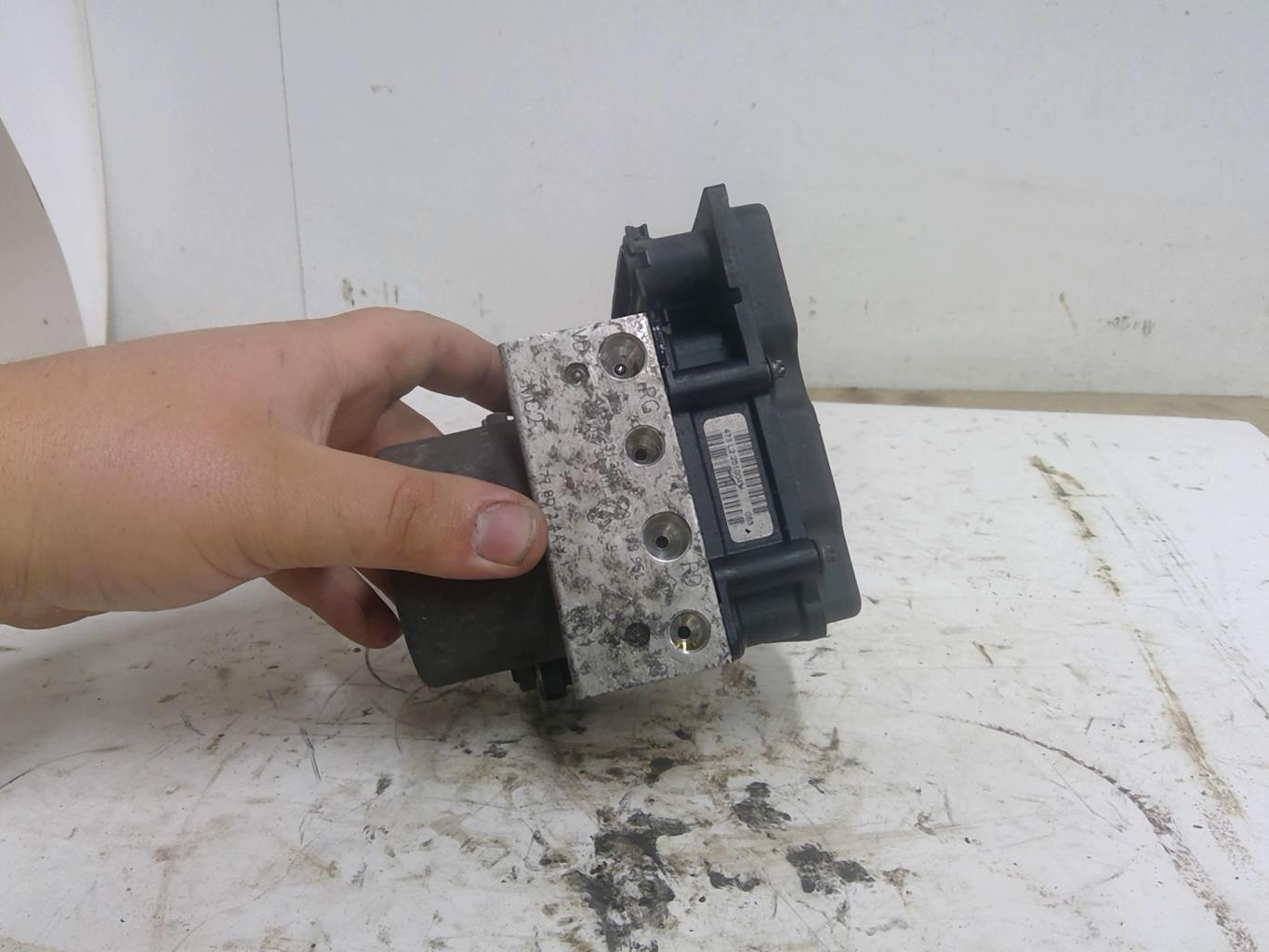 Bloc ABS (freins anti-blocage) RENAULT MODUS PHASE 1 Diesel - 1