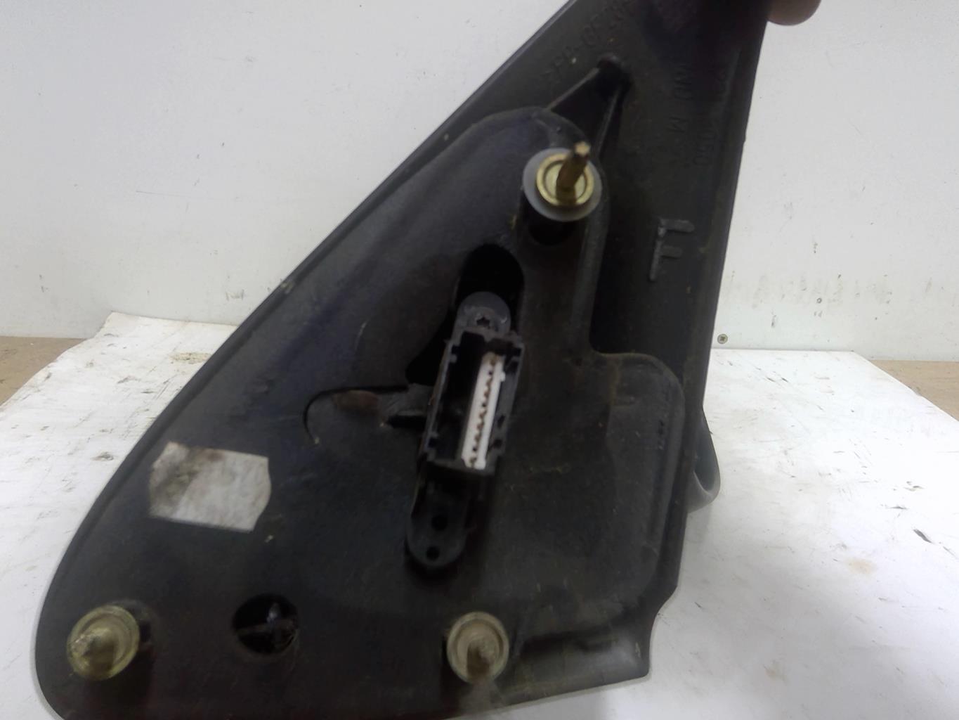 Retroviseur droit RENAULT MEGANE 1 PHASE 1 Essence - 1
