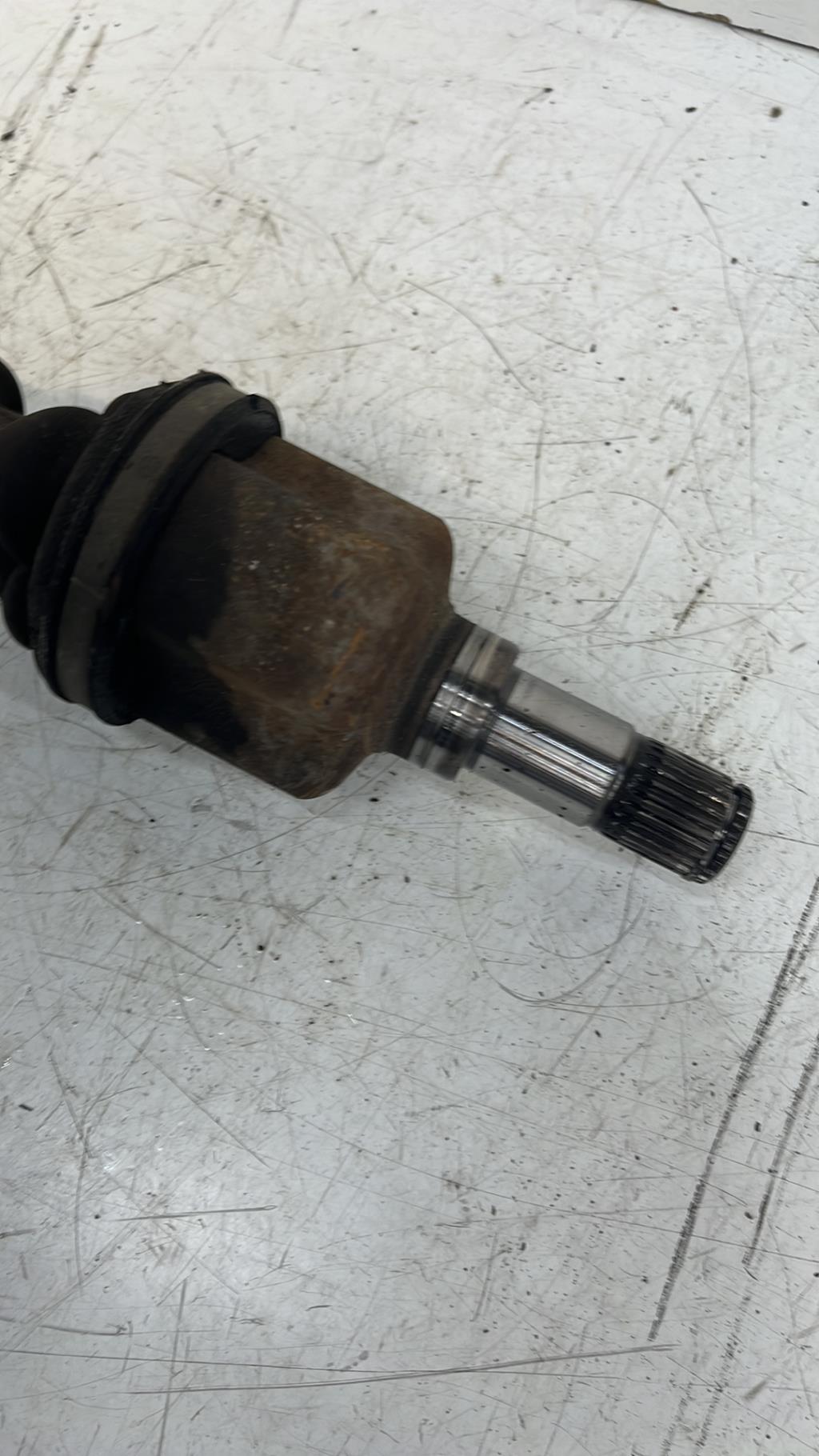 Cardan gauche (transmission) FORD FOCUS 2 PHASE 1 Diesel - 1