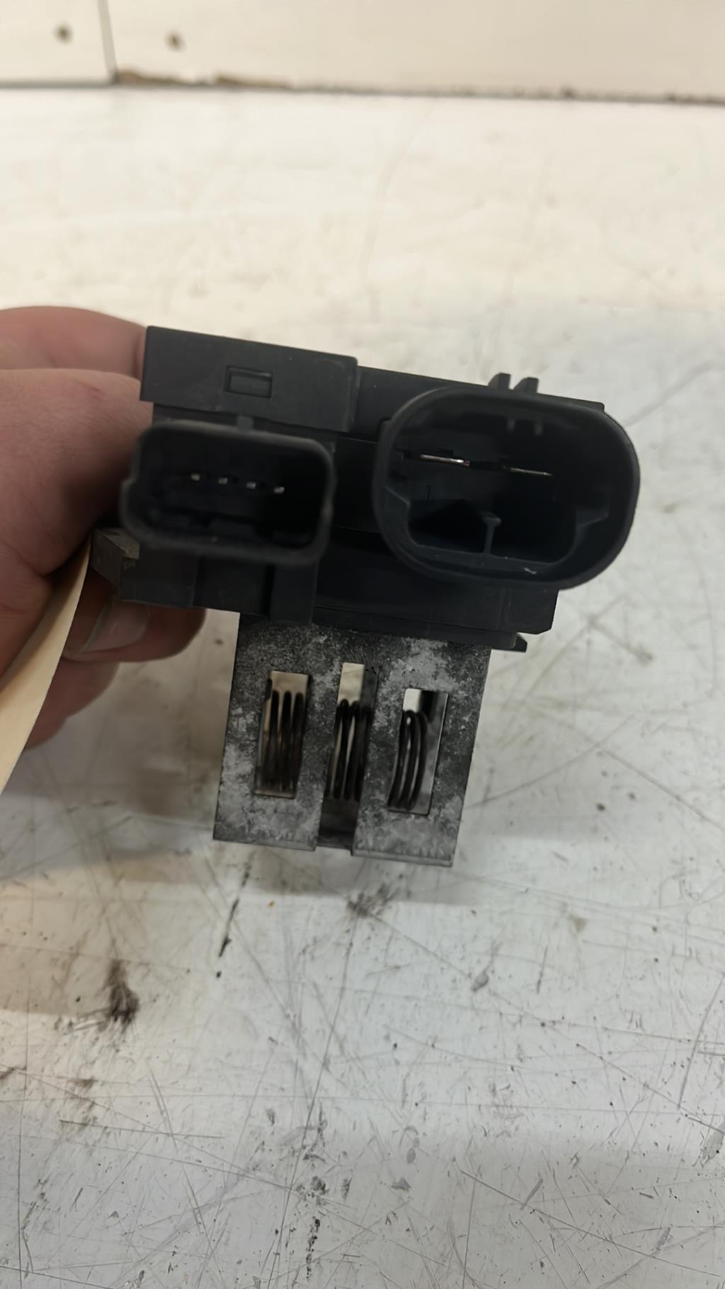 Resistance chauffage PEUGEOT 207 PHASE 2 CABRIOLET Diesel - 1