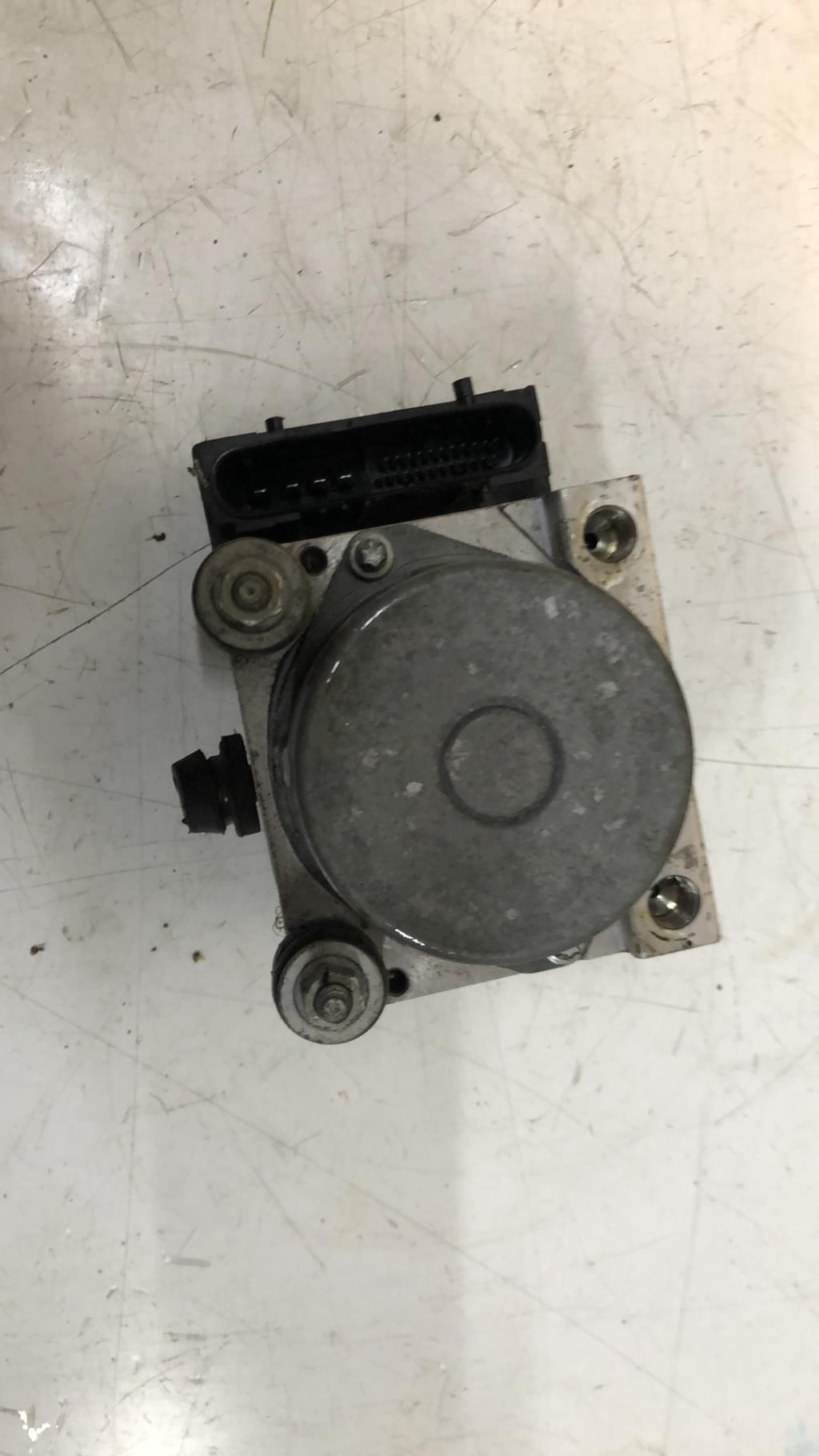 Bloc ABS (freins anti-blocage) RENAULT CLIO 3 PHASE 2  - 1