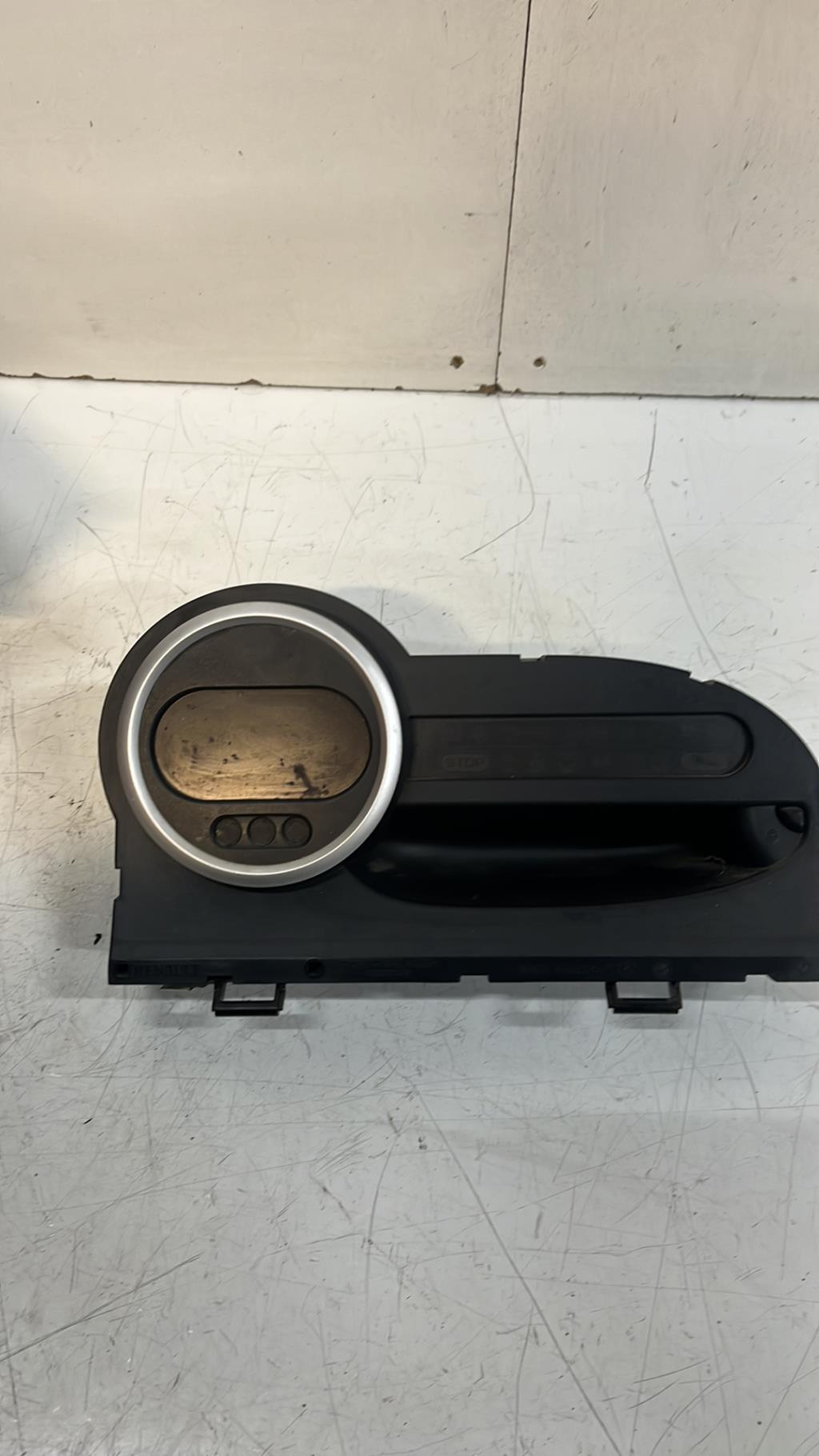 Compteur RENAULT TWINGO 2 PHASE 1 Diesel - 1