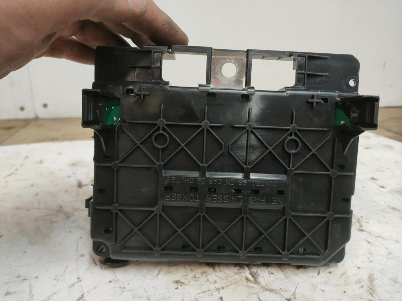 Boitier servitude moteur (BSM) CITROEN BERLINGO 1 PHASE 2 Diesel - 1