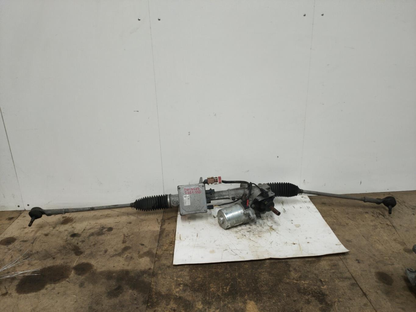 Cremaillere assistee RENAULT TWINGO 3 PHASE 1 Essence - 1