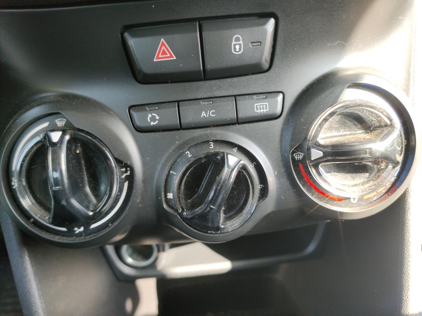 Commande chauffage PEUGEOT 208 1 PHASE 2 Diesel - 1