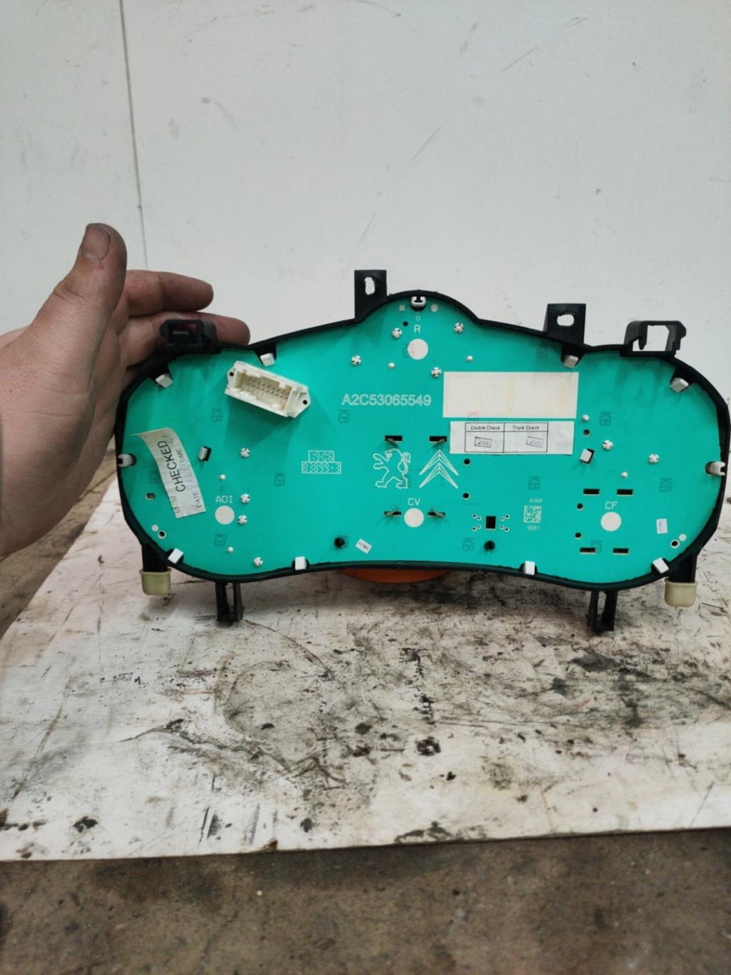 Compteur PEUGEOT 207 PHASE 1 Diesel - 1