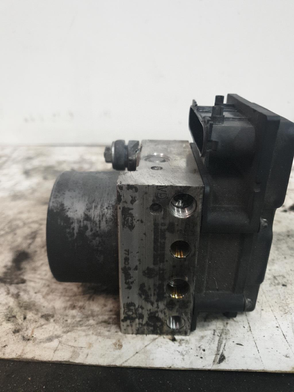 Bloc ABS (freins anti-blocage) RENAULT MODUS PHASE 1 Diesel - 1