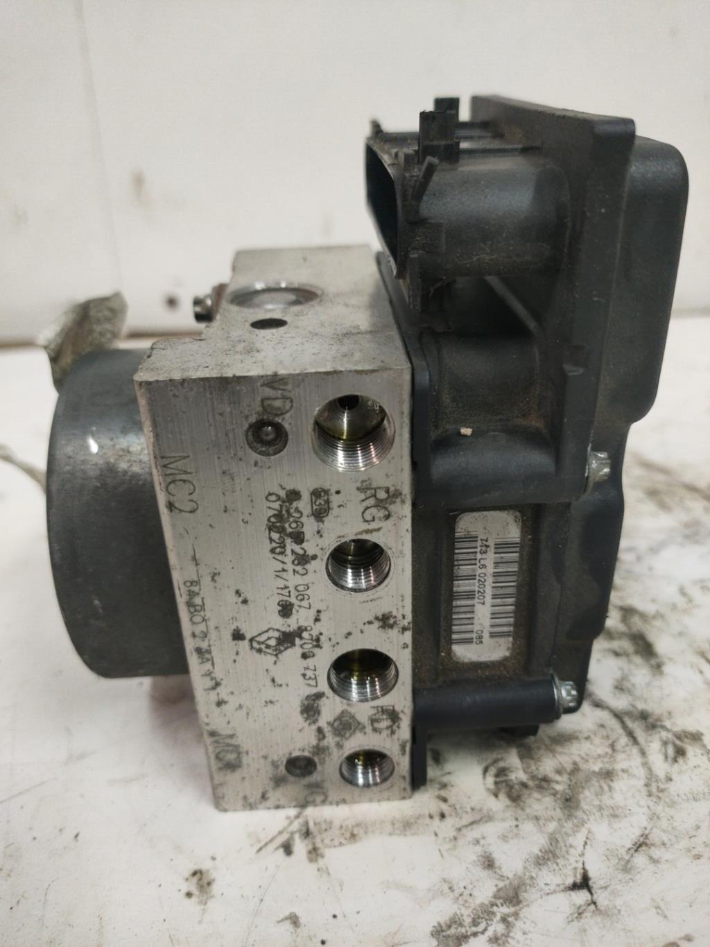 Bloc ABS (freins anti-blocage) RENAULT SCENIC 2 PHASE 2 Diesel - 1