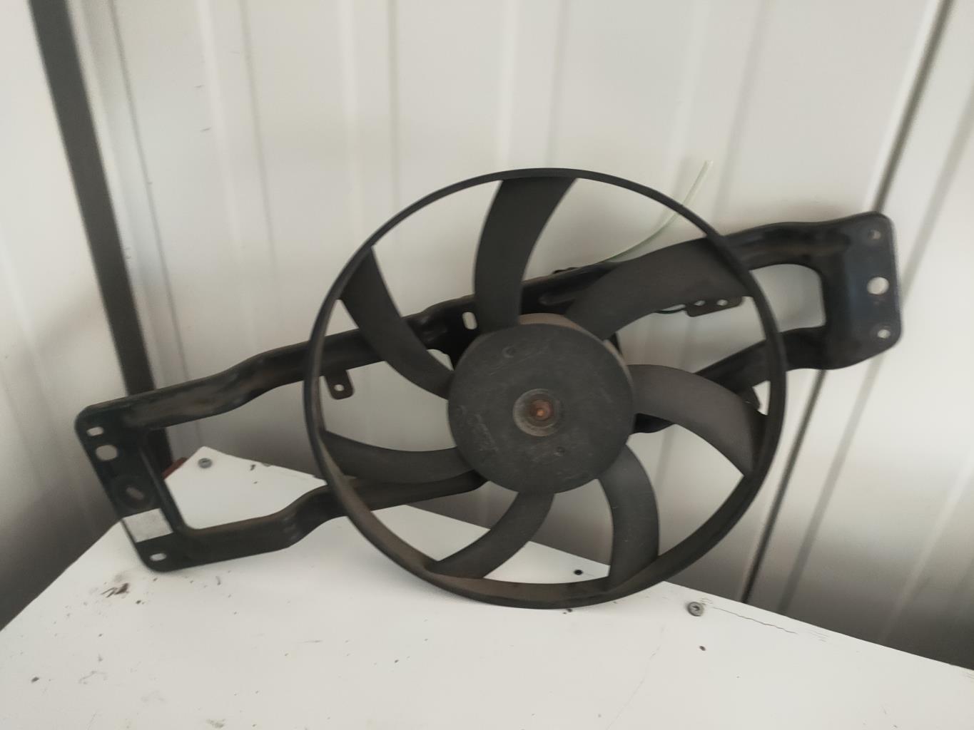 Ventilateur eau RENAULT TWINGO 1 PHASE 1 Essence - 1