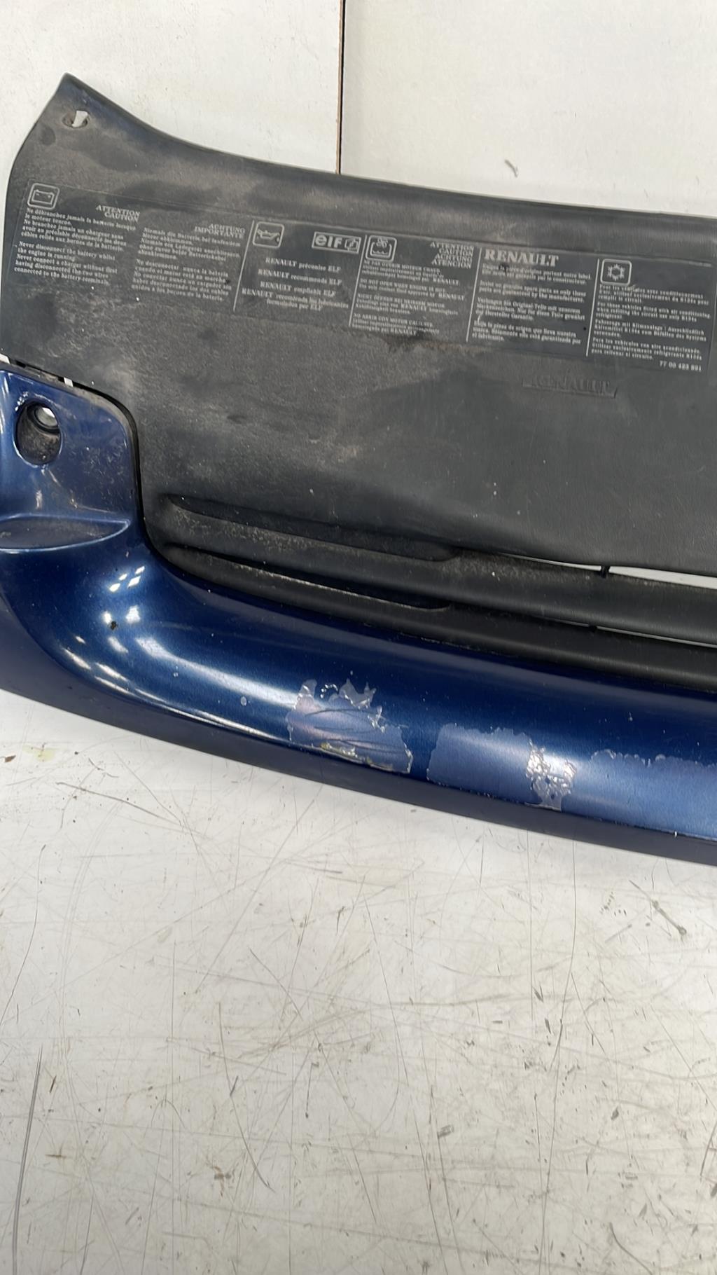 Calandre RENAULT CLIO 2 PHASE 1 Essence - 1