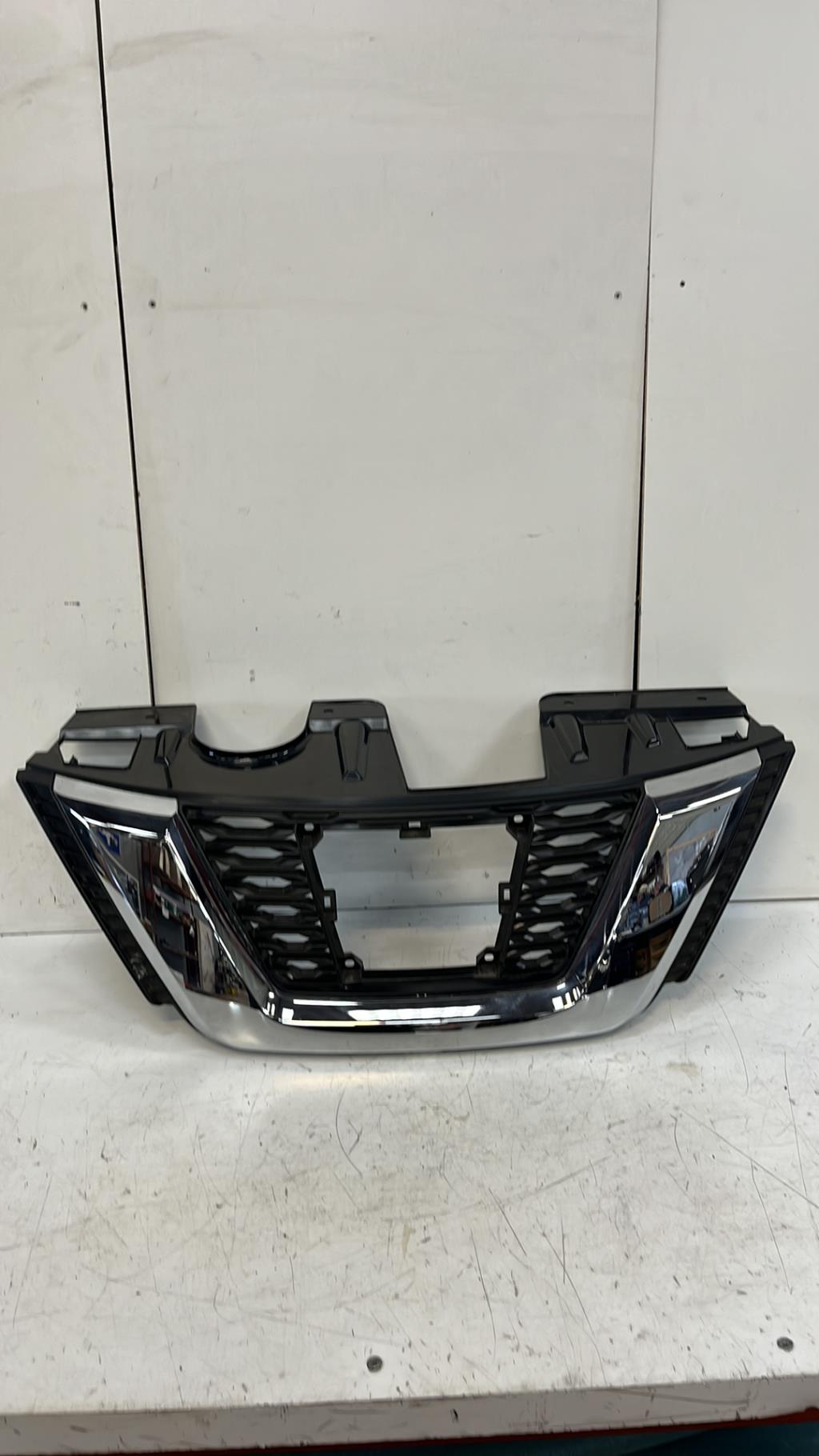 Calandre NISSAN X-TRAIL 3 PHASE 2  - 1