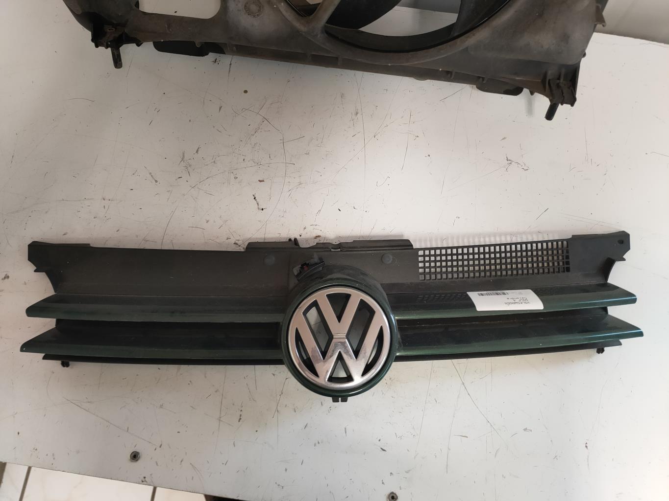 Calandre VOLKSWAGEN GOLF 4  - 1