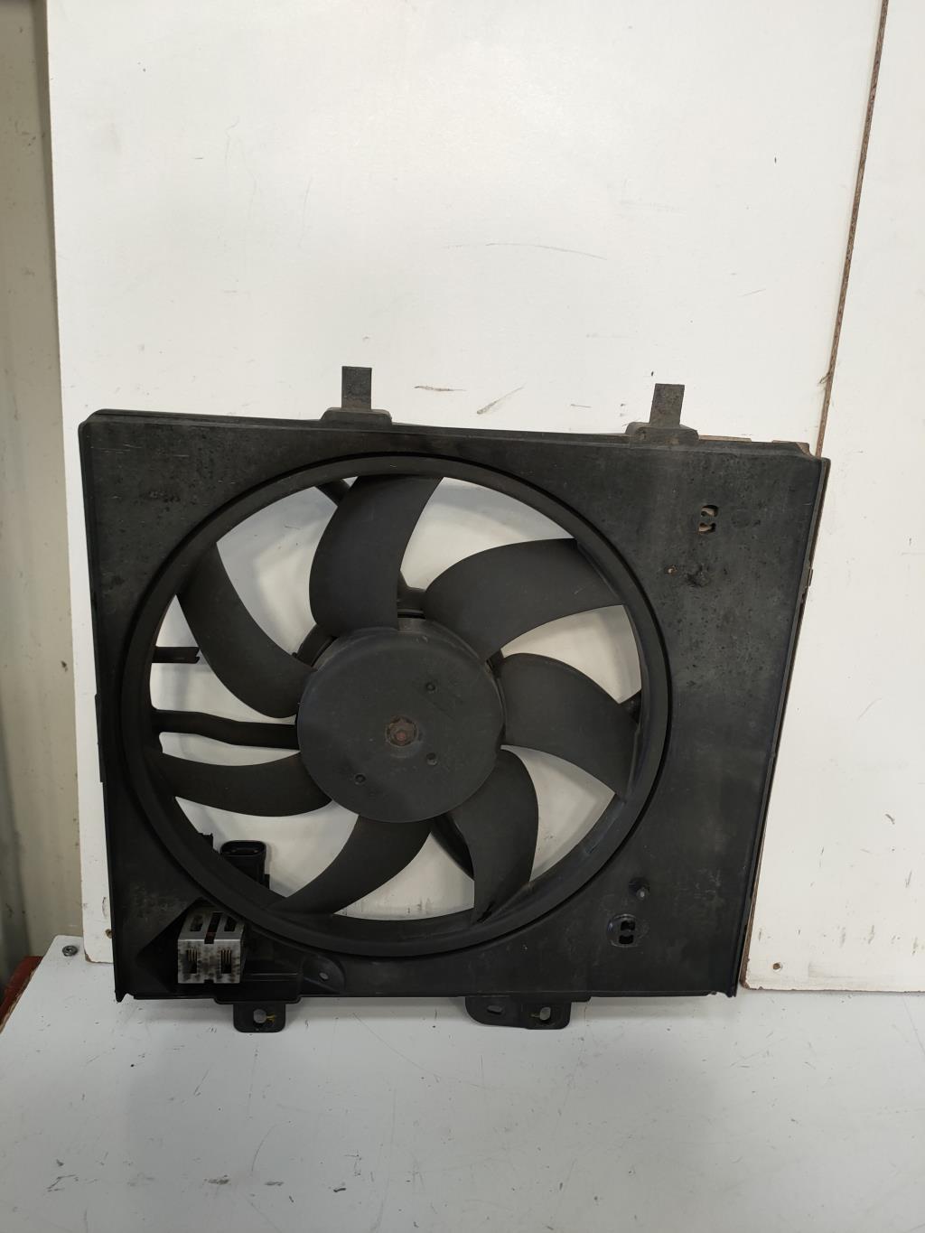Ventilateur eau PEUGEOT 207 PHASE 2 Diesel - 1