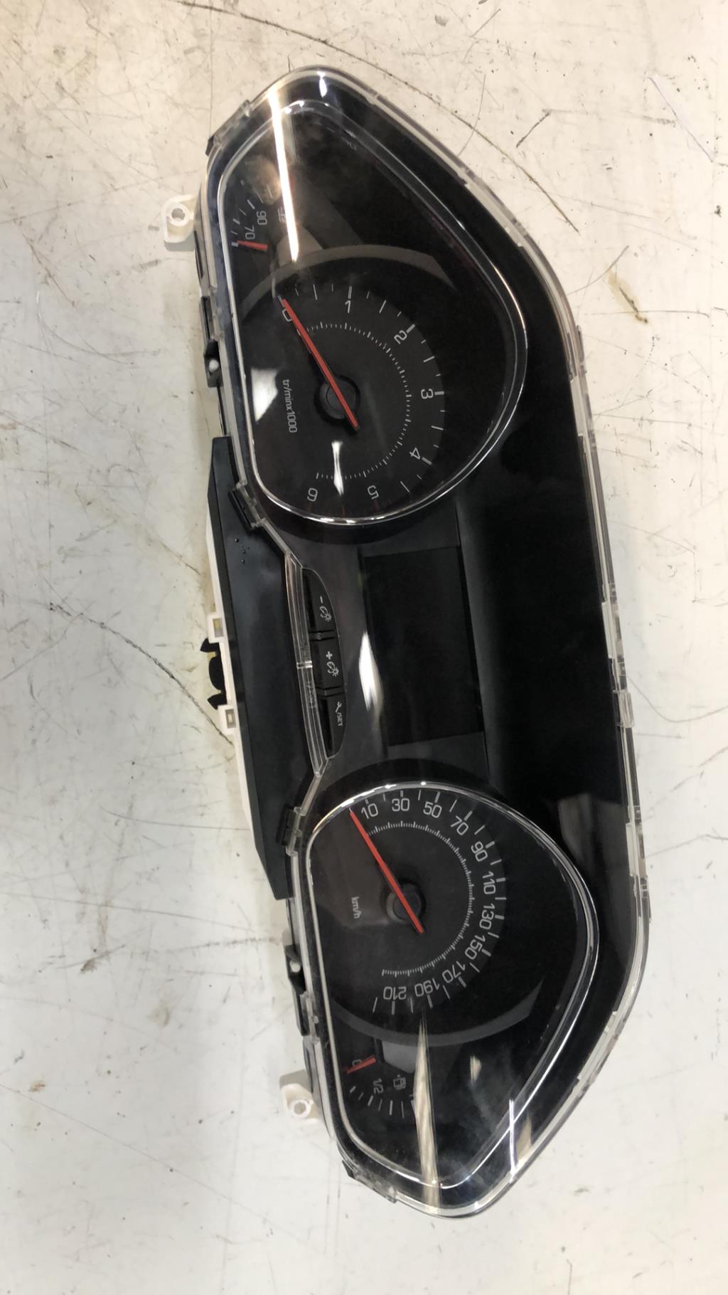 Compteur PEUGEOT 208 1 PHASE 1 Diesel - 1