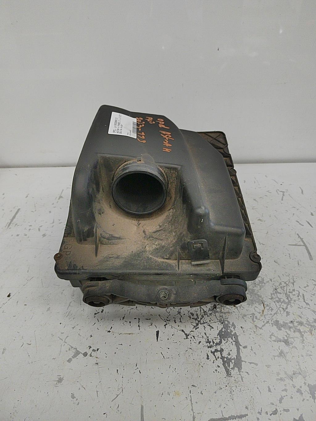 Boite a air OPEL ASTRA H PHASE 2 Diesel - 1