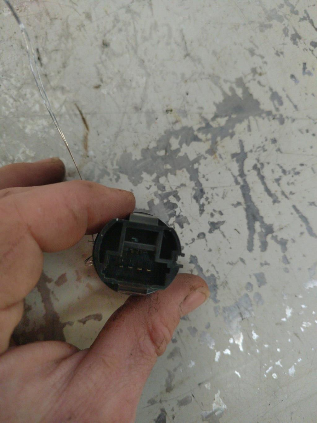 Bouton de demarrage RENAULT MEGANE 3 PHASE 1 COUPE Diesel - 1