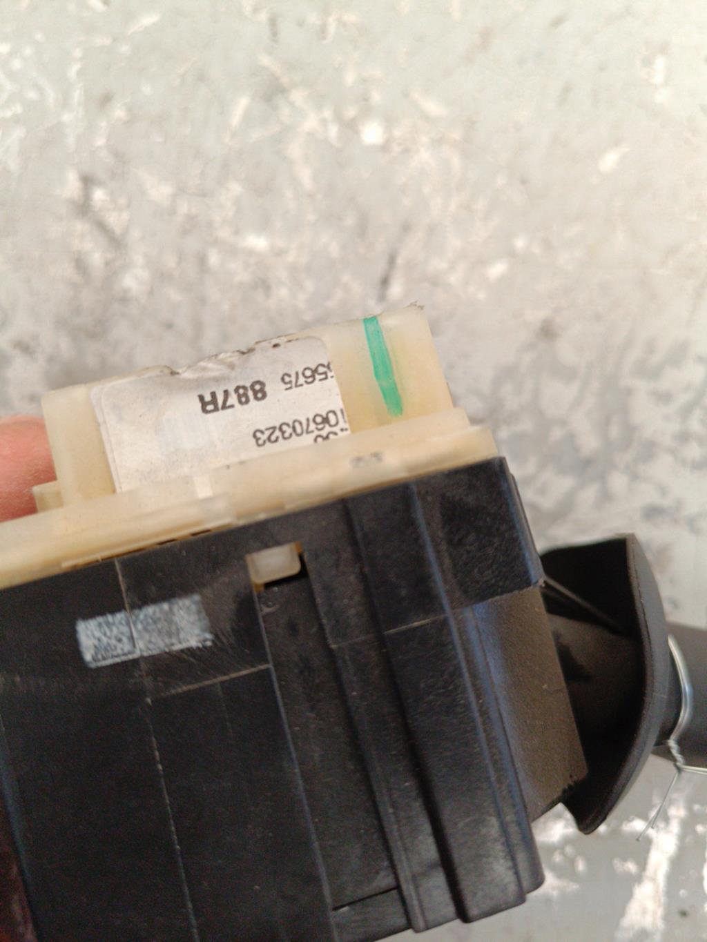 Commodo d'essuie glaces RENAULT CLIO 4 PHASE 1 Diesel - 1