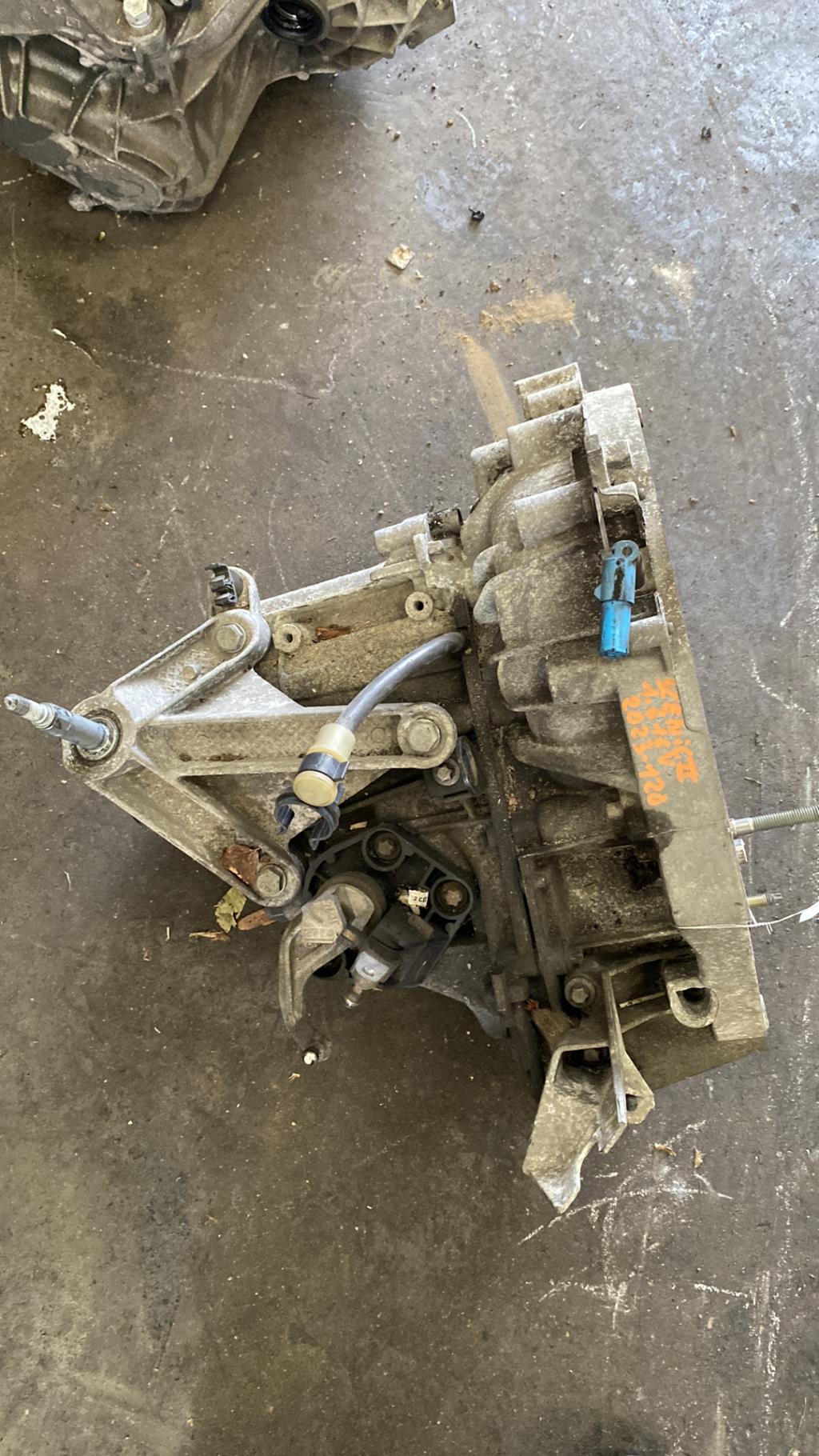Boite de vitesses RENAULT SCENIC 2 PHASE 1 Essence - 1