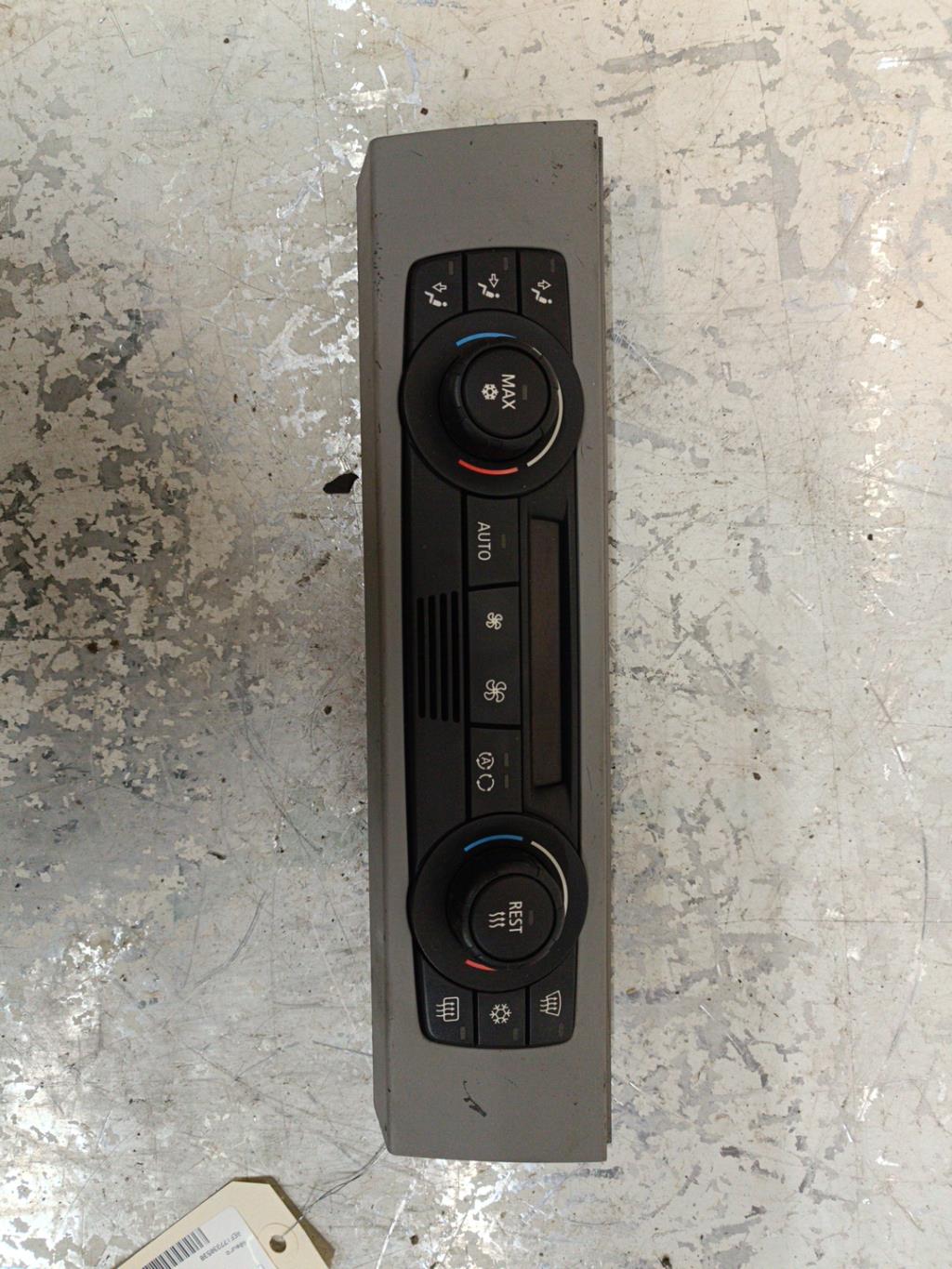 Commande chauffage BMW SERIE 3 E90 PHASE 1 Diesel - 1