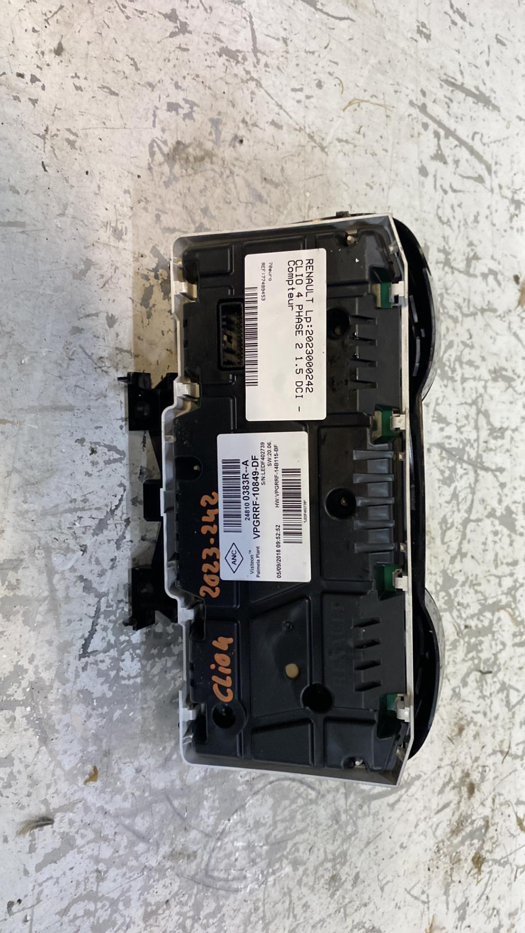 Compteur RENAULT CLIO 4 PHASE 2 Diesel - 1