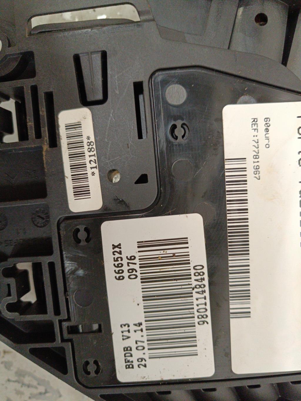 Porte fusible CITROEN C3 2 PHASE 2 Essence - 1