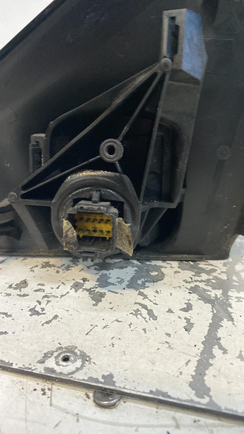 Retroviseur droit RENAULT MEGANE 2 PHASE 2 Diesel - 1