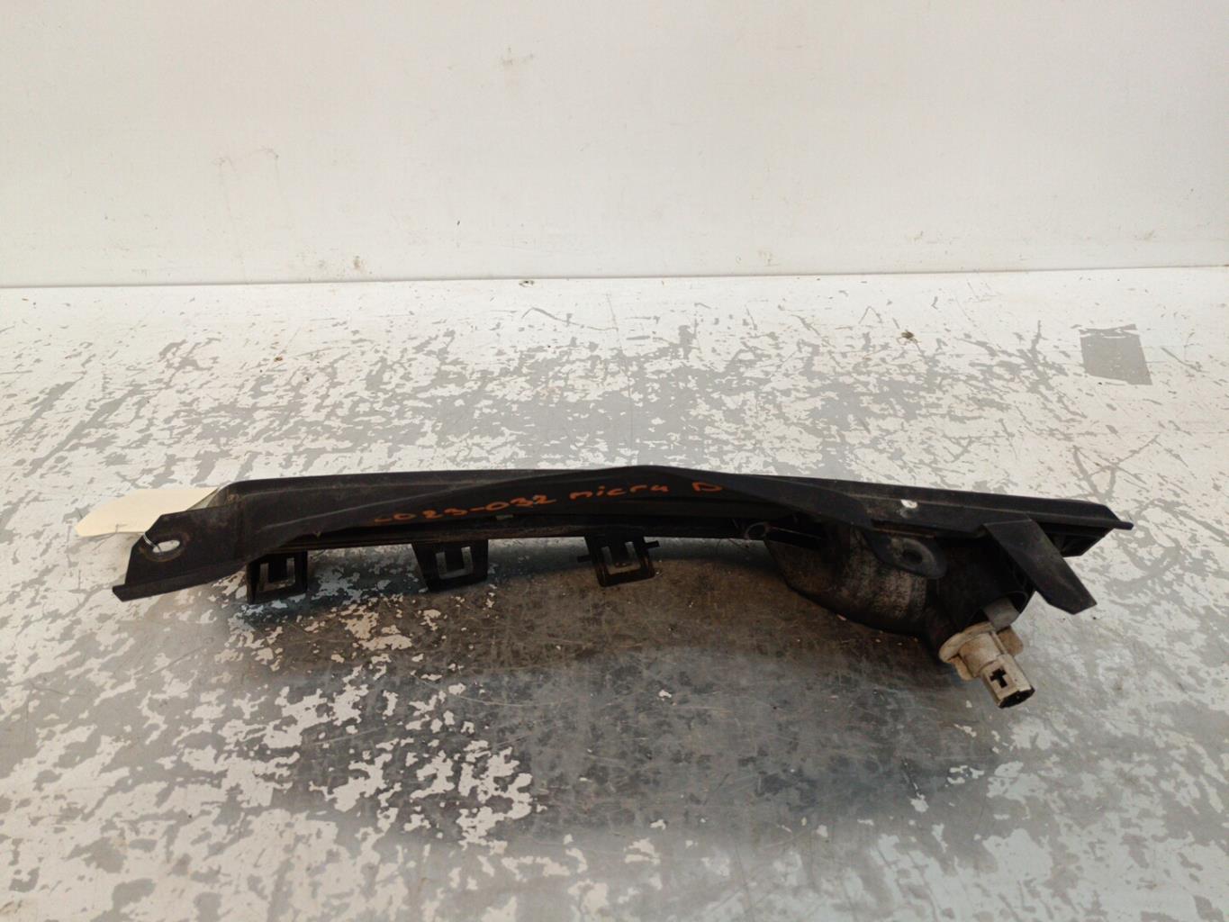 Calandre droite NISSAN MICRA 3 PHASE 1 Essence - 1