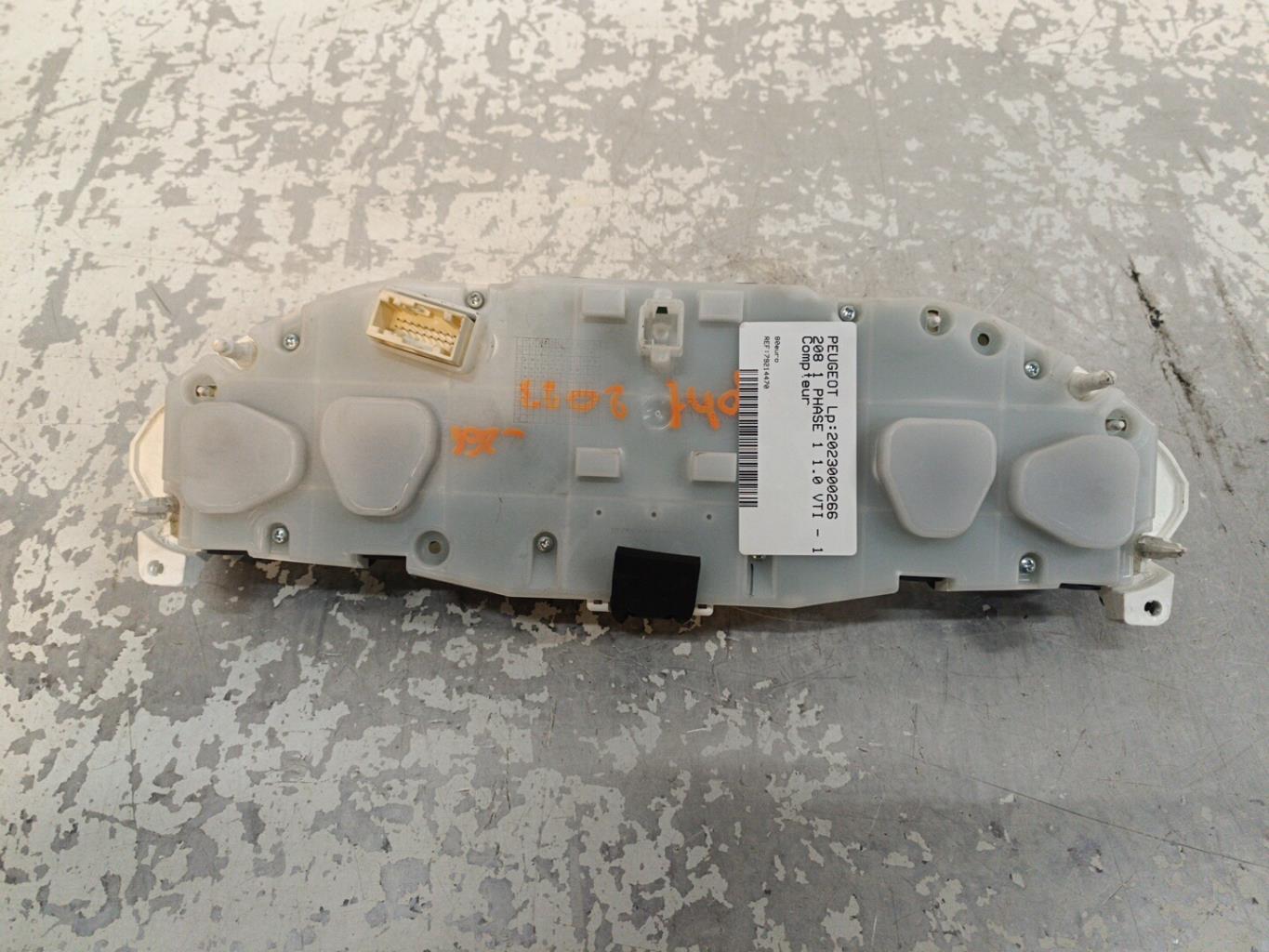 Compteur PEUGEOT 208 1 PHASE 1 Essence - 1
