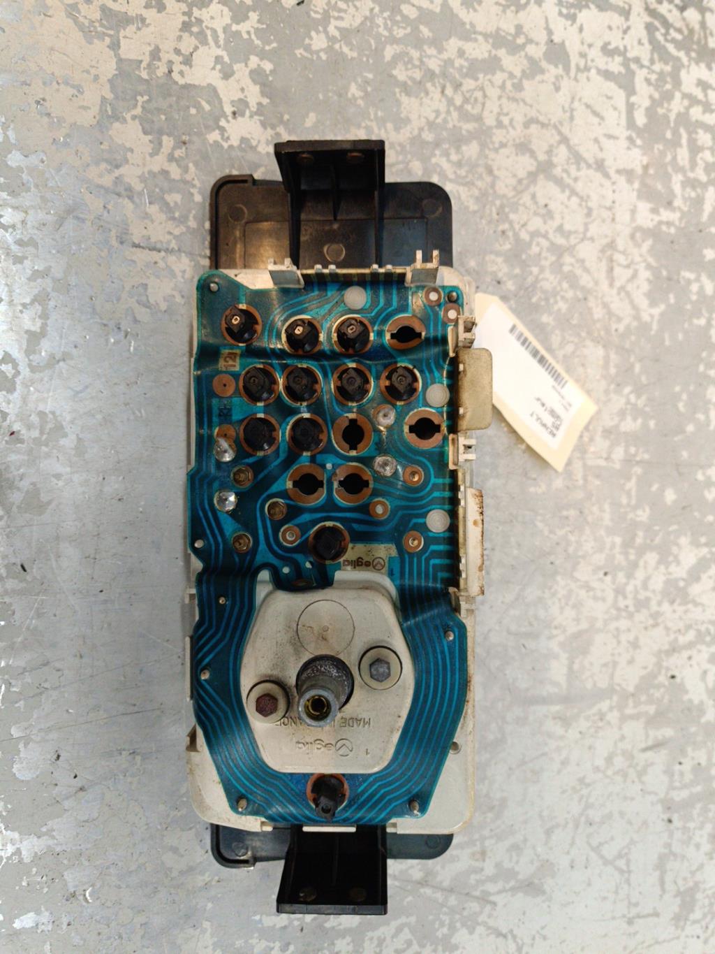 Compteur RENAULT R5  - 1