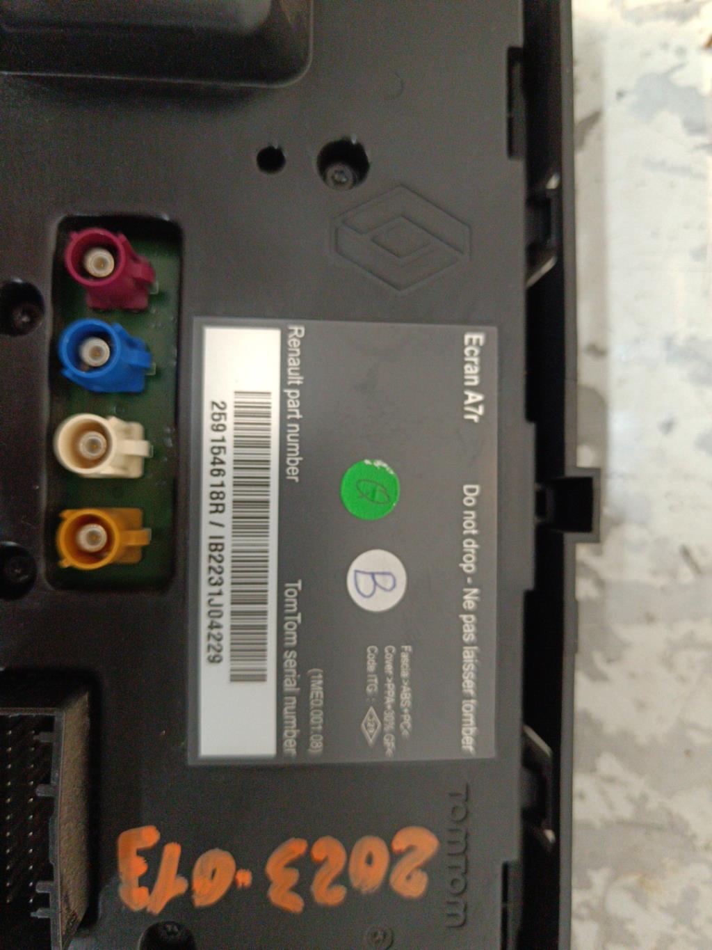 Ecran GPS RENAULT LAGUNA 3 PHASE 2 BREAK Diesel - 1