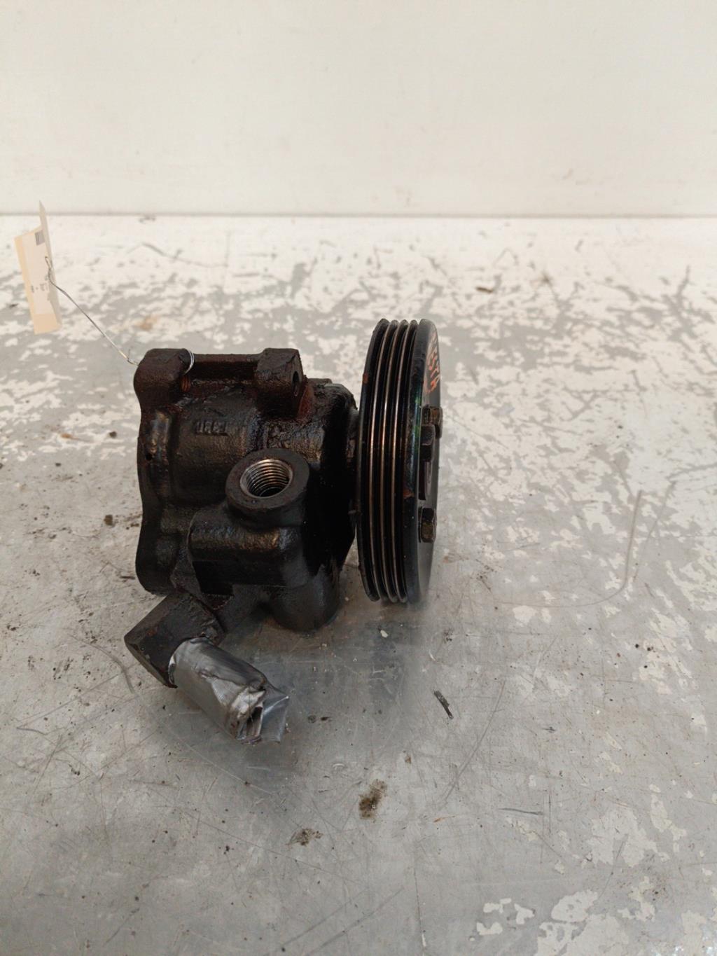 Pompe de direction FORD FIESTA 3 PHASE 2 Essence - 1