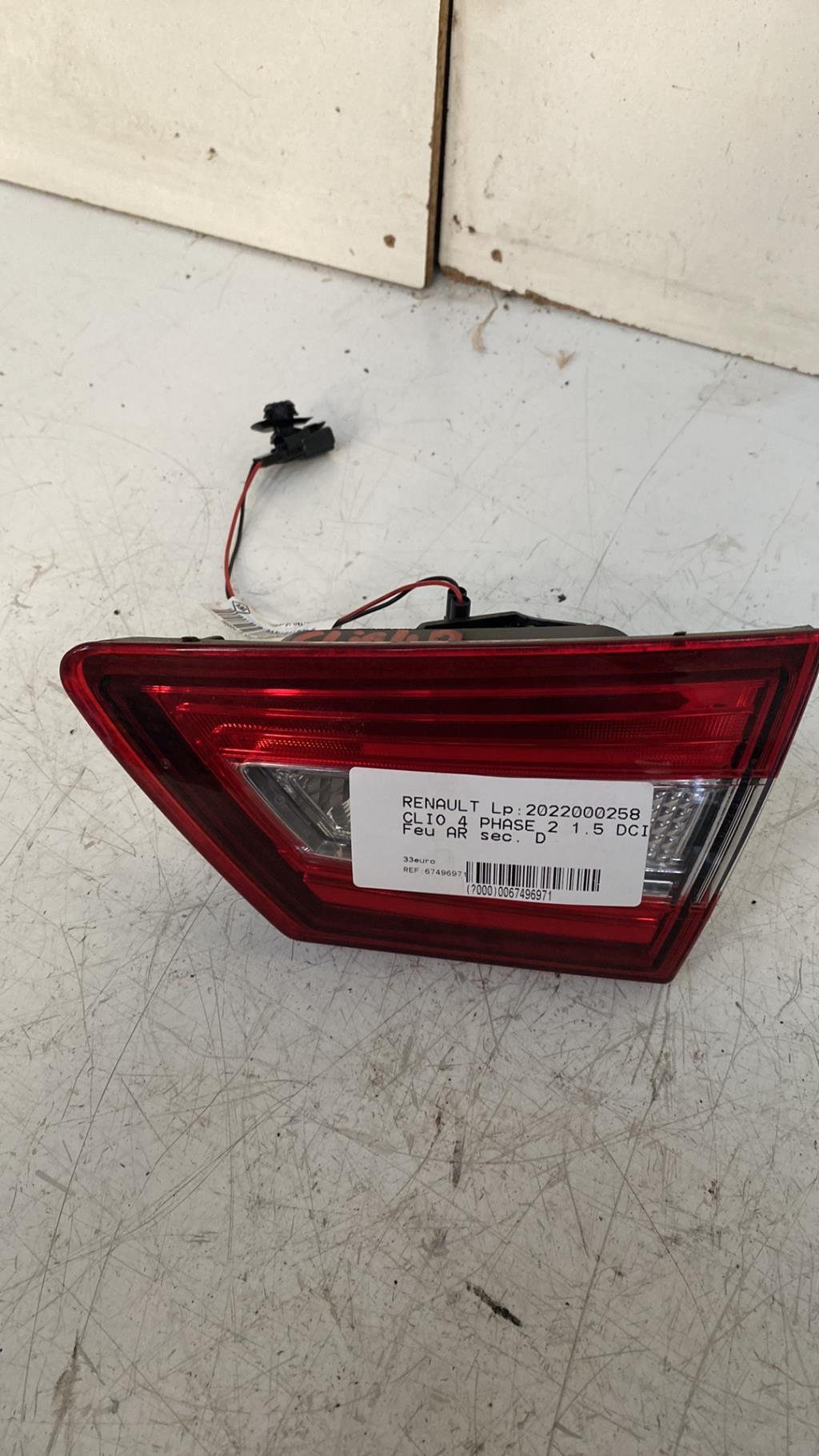 Feu arriere secondaire droit (feux) RENAULT CLIO 4 PHASE 2 Diesel - 1