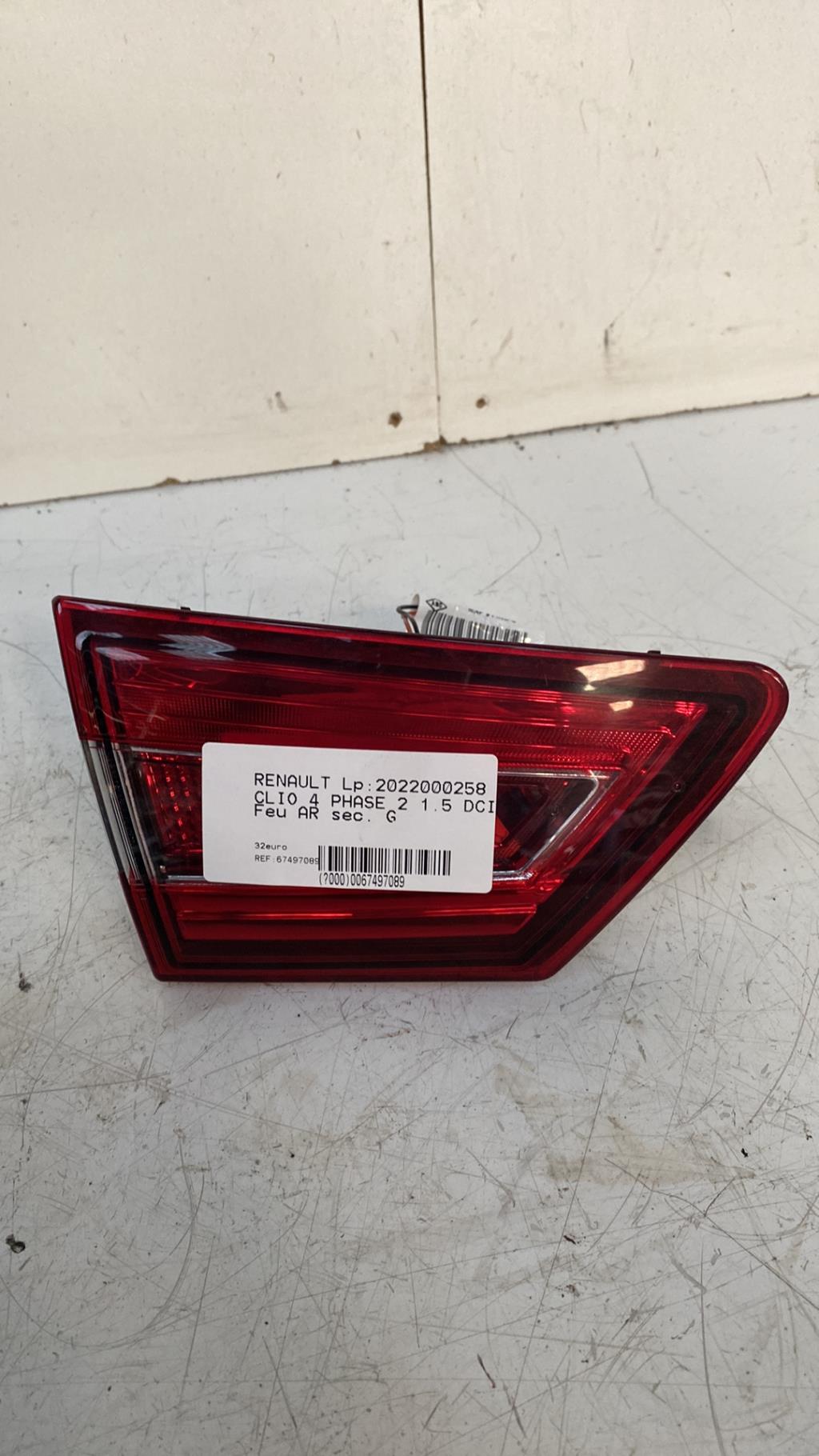 Feu arriere secondaire gauche (feux) RENAULT CLIO 4 PHASE 2 Diesel - 1
