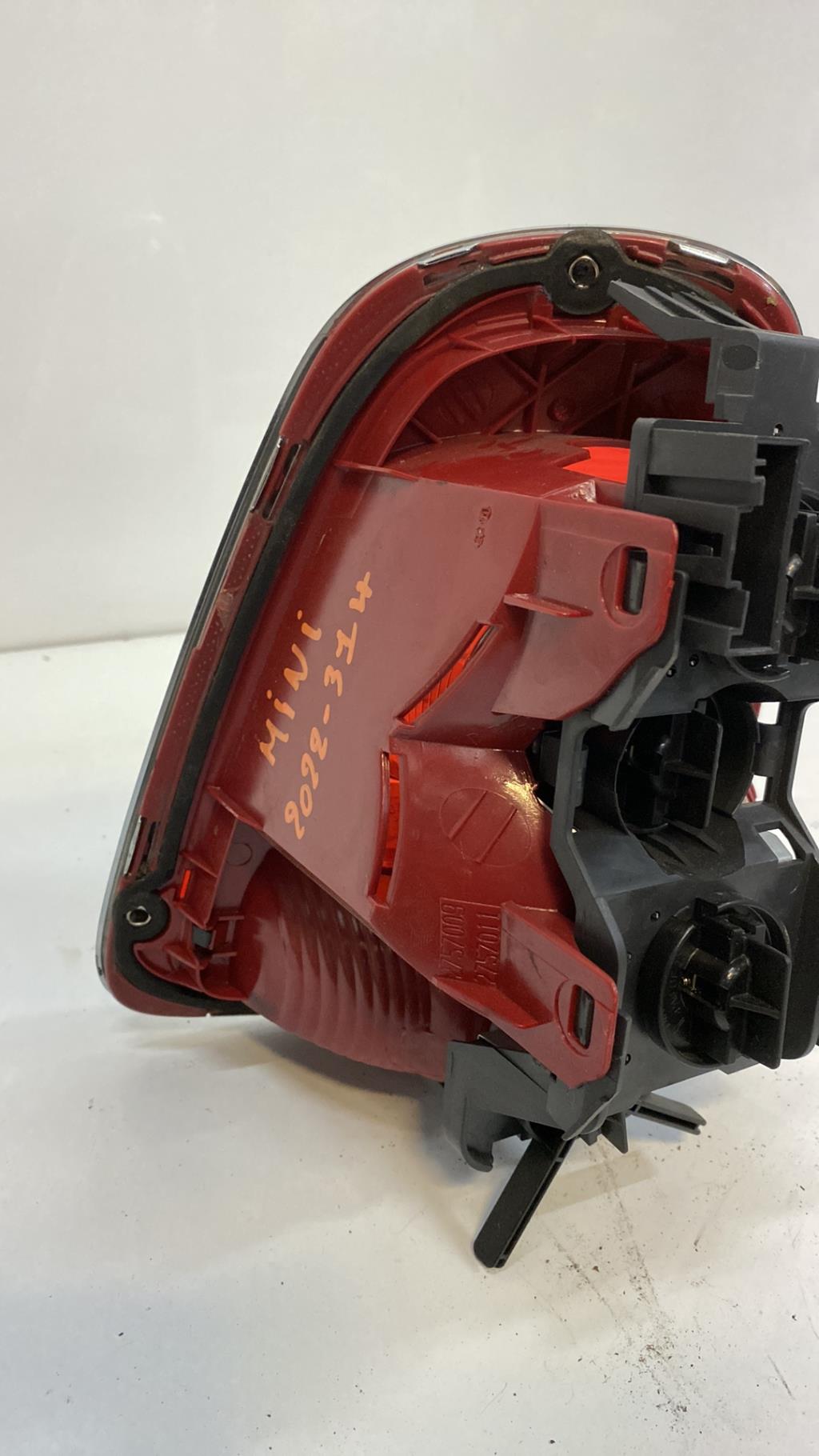 Feu arriere principal gauche (feux) MINI MINI 2 R56 PHASE 2 Essence - 1