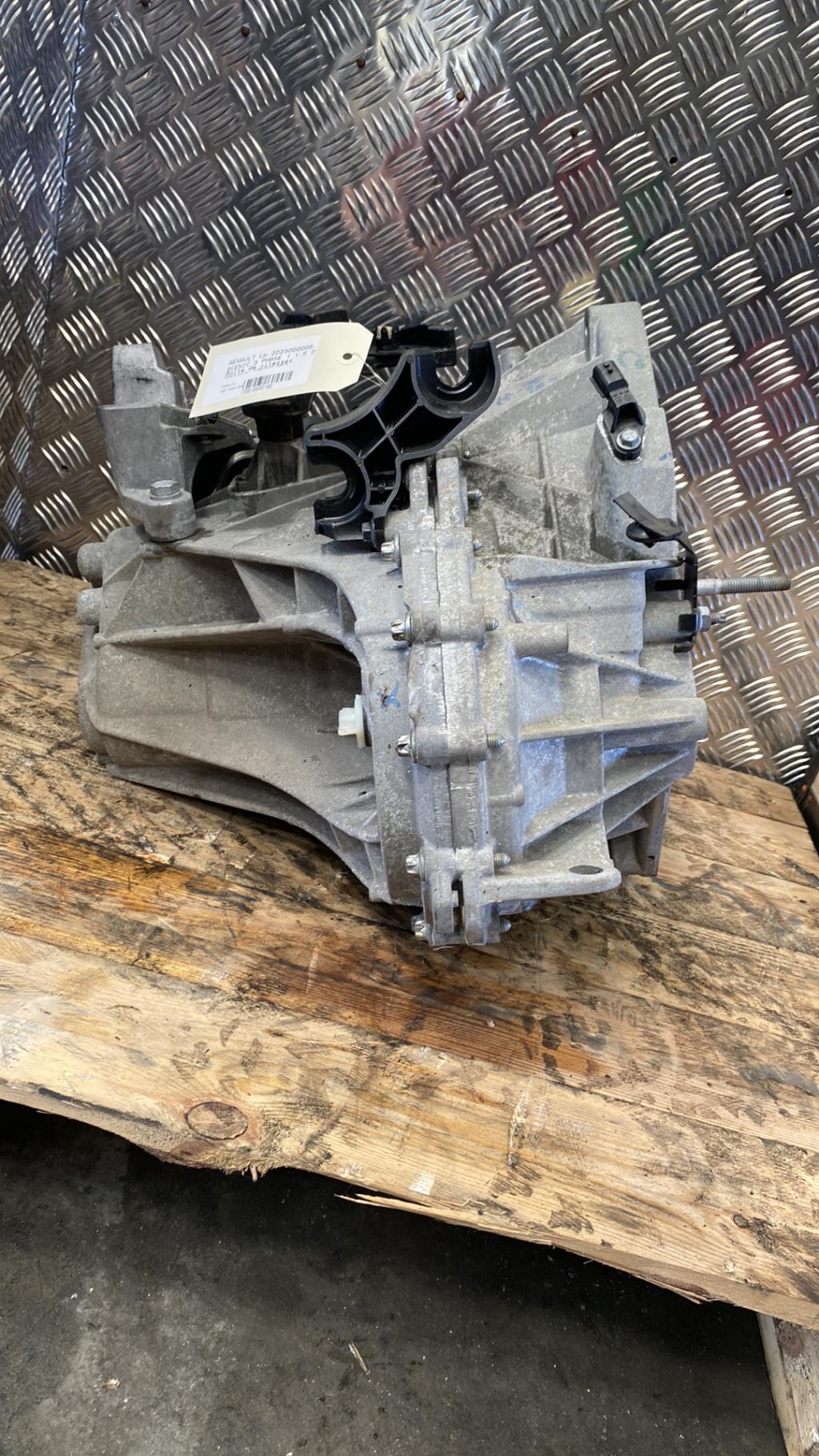 Boite de vitesses RENAULT SCENIC 3 PHASE 1 Diesel - 1