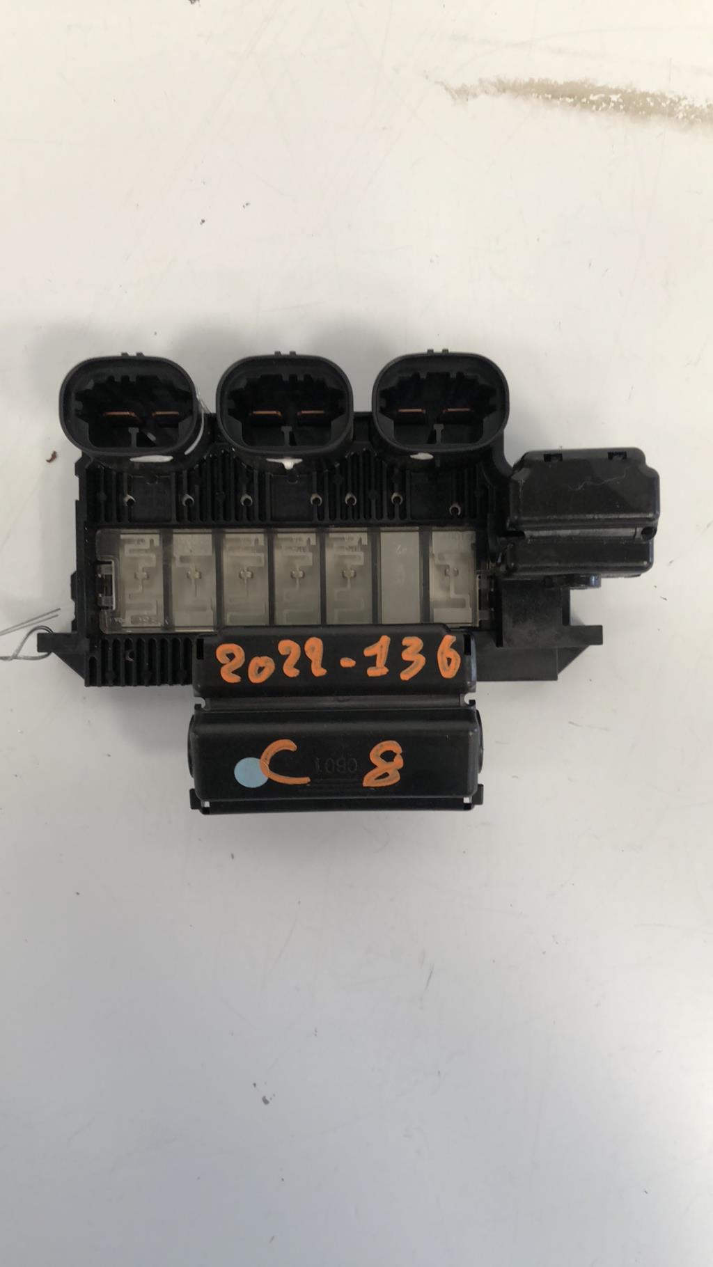 Porte fusible CITROEN C8 Diesel - 1