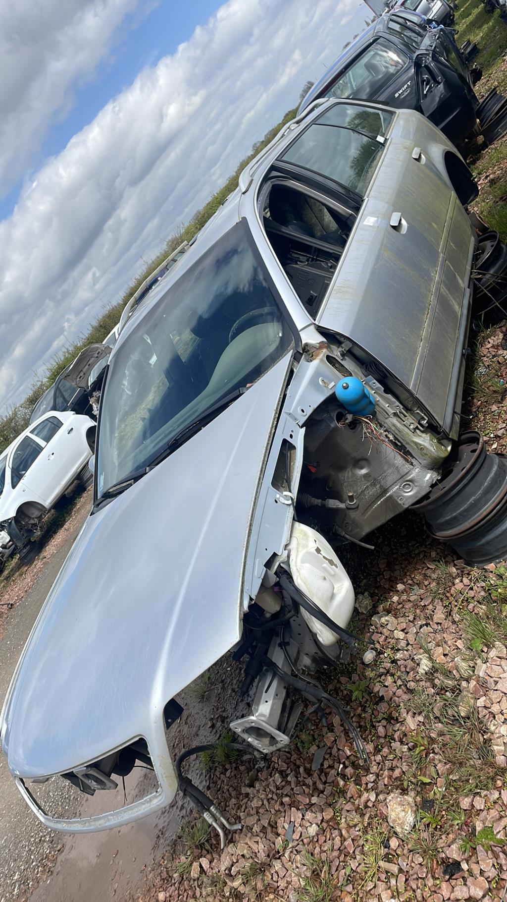 Pompe de direction AUDI A6 2 AVANT PHASE 1 BREAK Diesel - 1