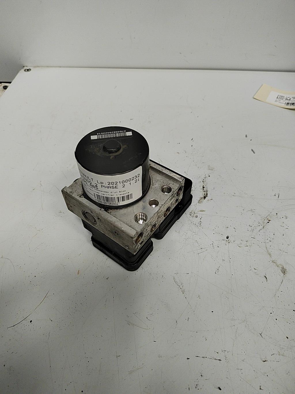 Bloc ABS (freins anti-blocage) RENAULT TWINGO 2 PHASE 2 Essence - 1