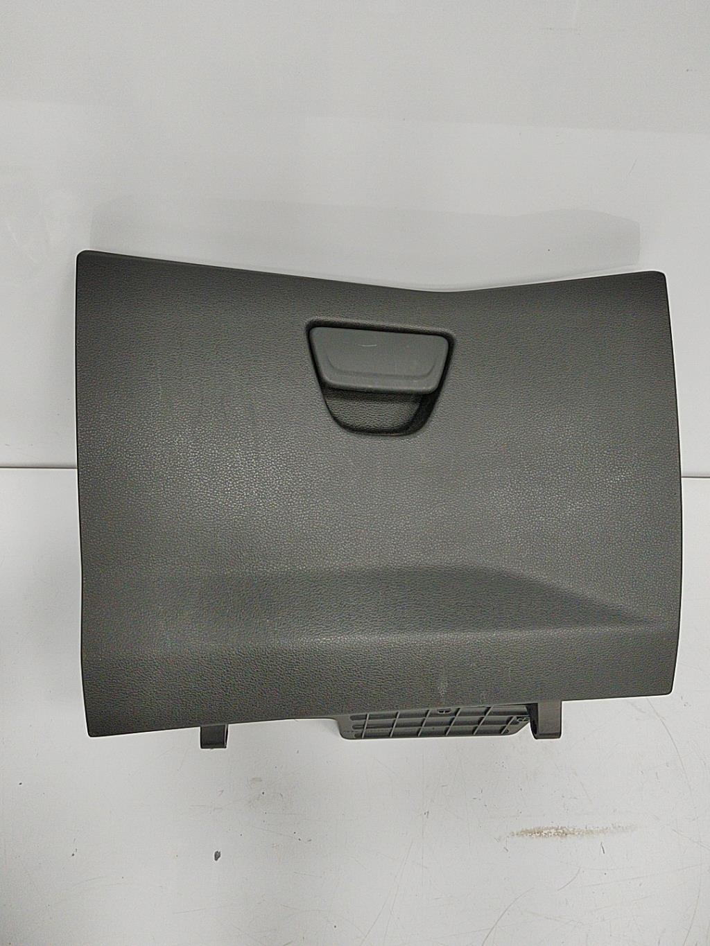 Boite a gants FORD B-MAX Essence - 1