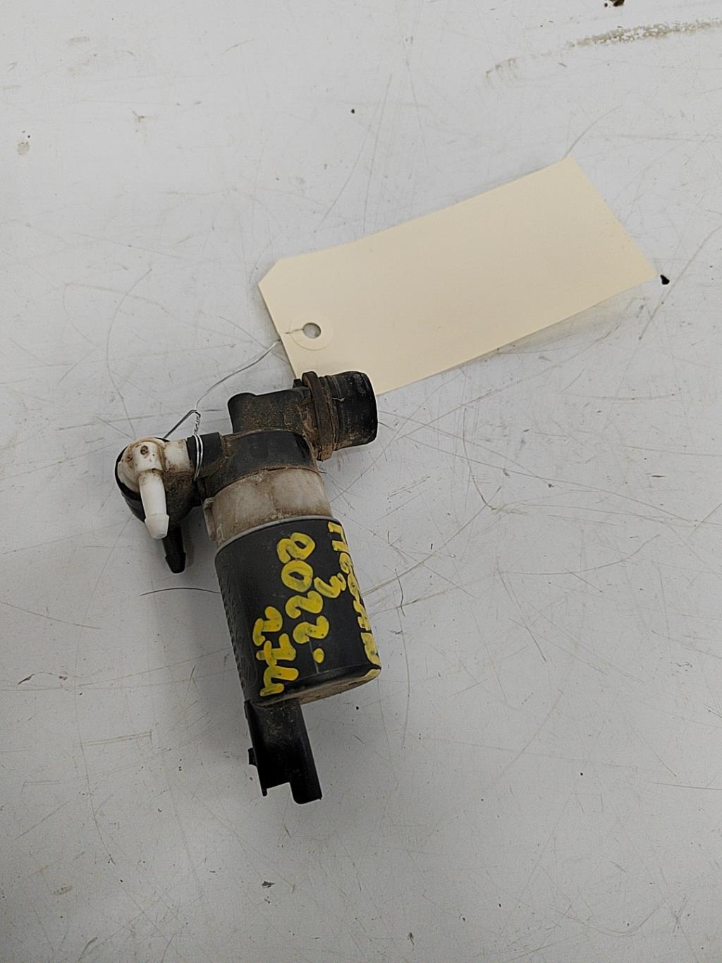 Pompe lave glace avant RENAULT MEGANE 3 PHASE 2 Diesel - 1