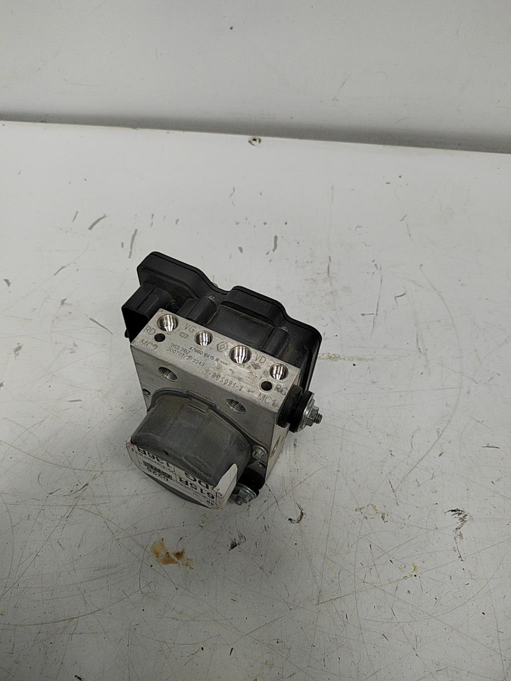 Bloc ABS (freins anti-blocage) DACIA SANDERO 2 PHASE 2 Essence/GPL - 1