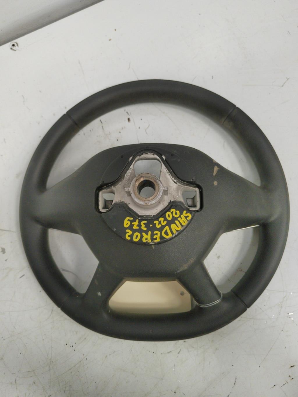 Volant DACIA SANDERO 2 PHASE 2 Essence - 1