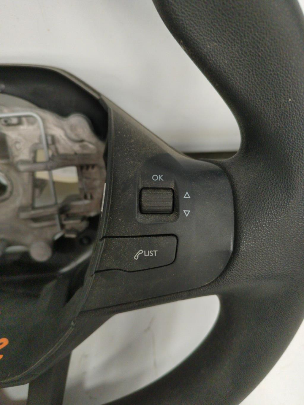 Volant PEUGEOT 208 1 PHASE 2 Diesel - 1
