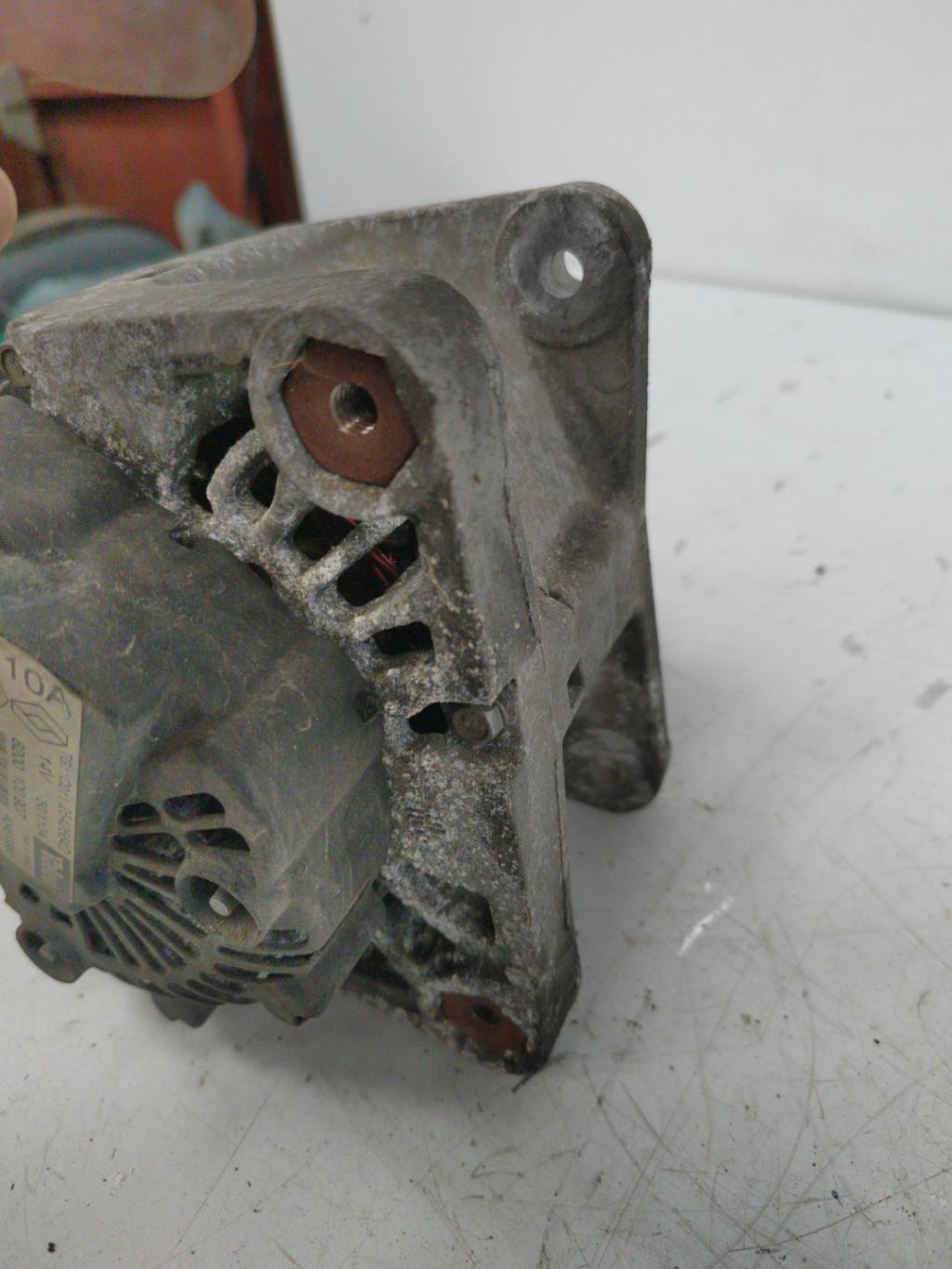 Alternateur RENAULT CLIO 2 PHASE 2 Essence - 1